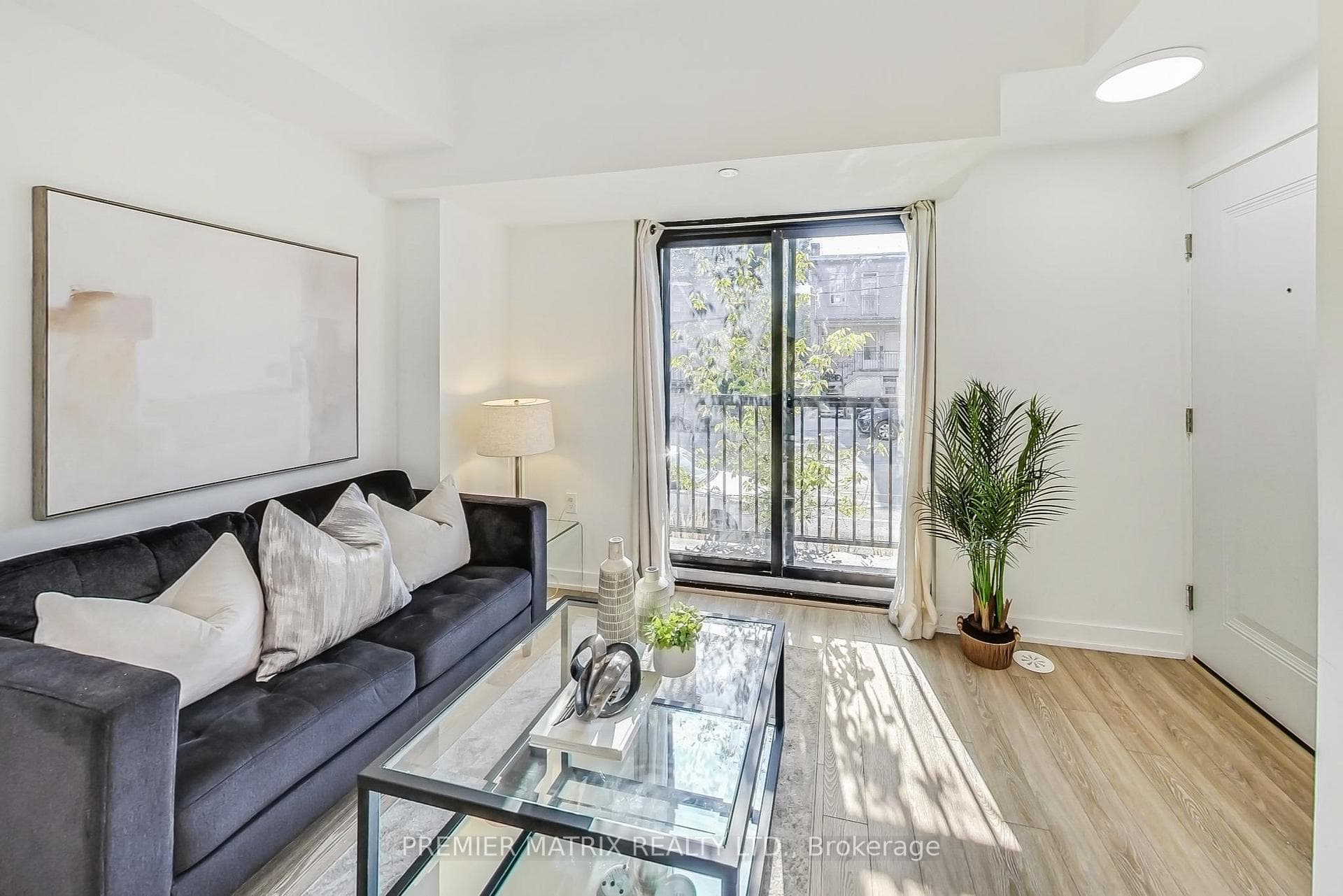 485 Logan Avenue Unit 114 photo 6