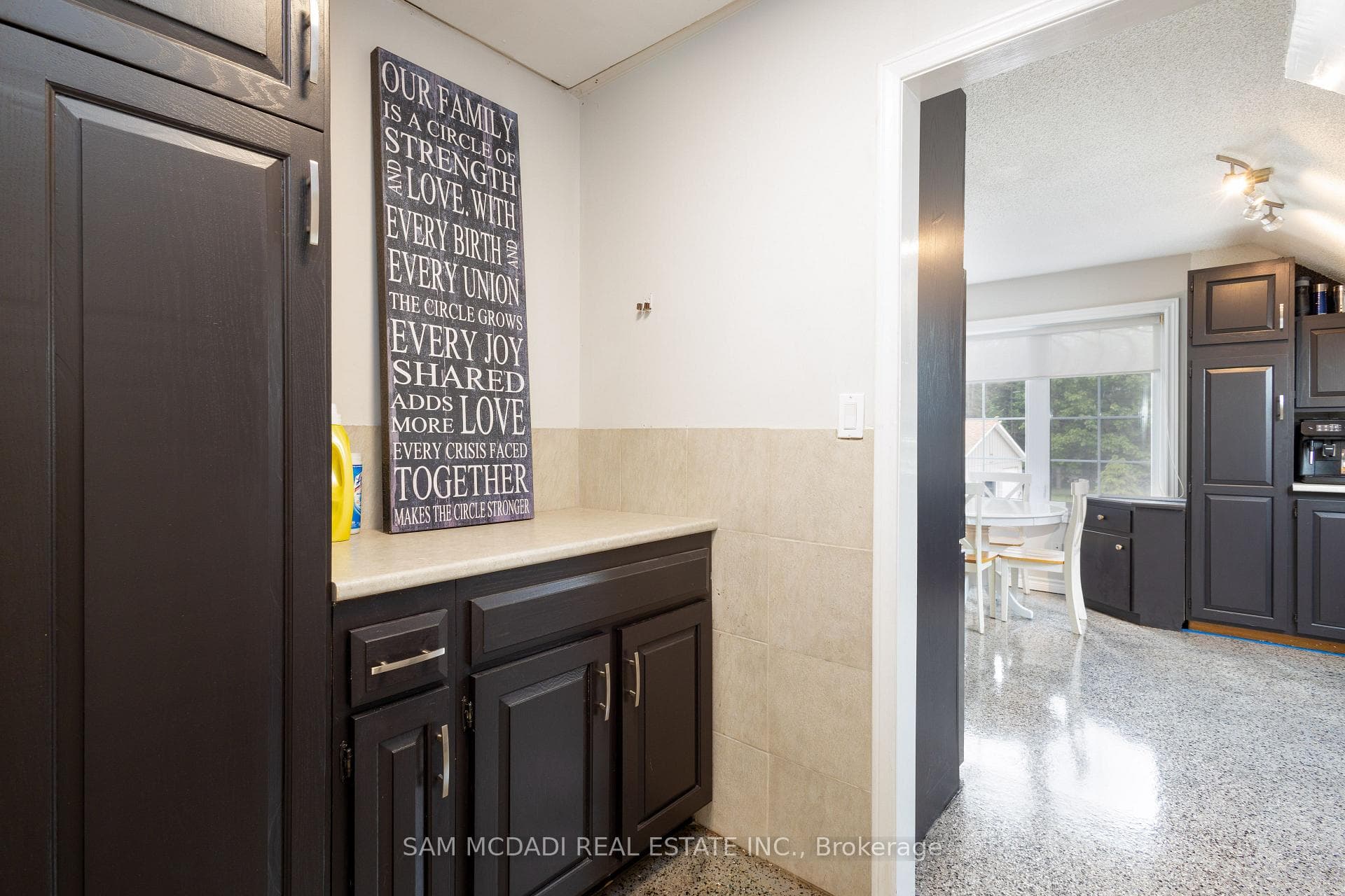 14011 Trafalgar Road Unit Apt B photo 11