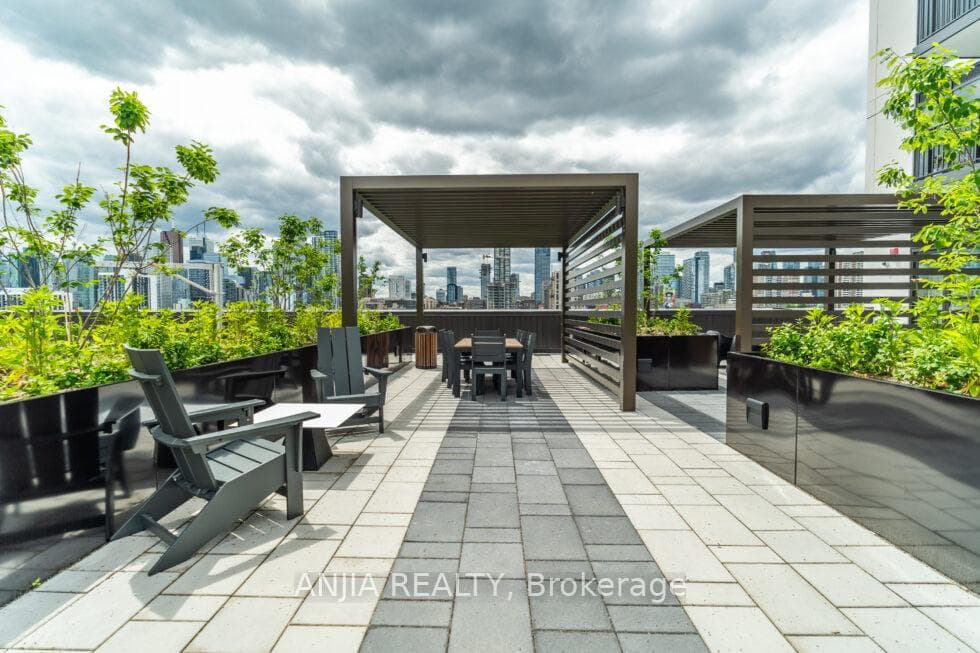 10 OAK Street Unit 2501 photo 11