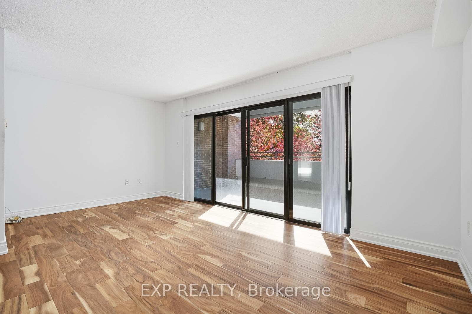 965 Inverhouse Drive Unit 304 photo 11