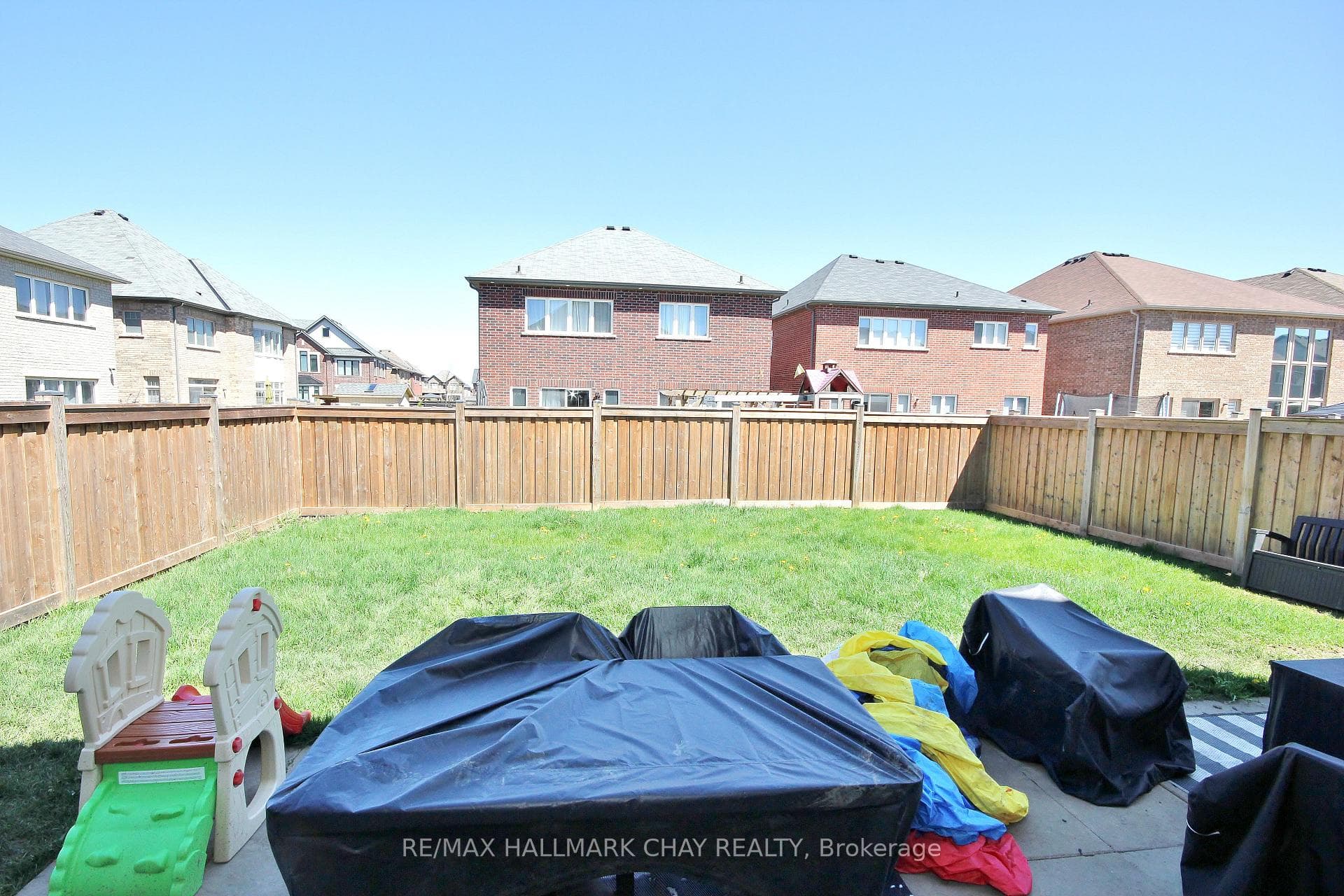 1539 Angus Street photo 18