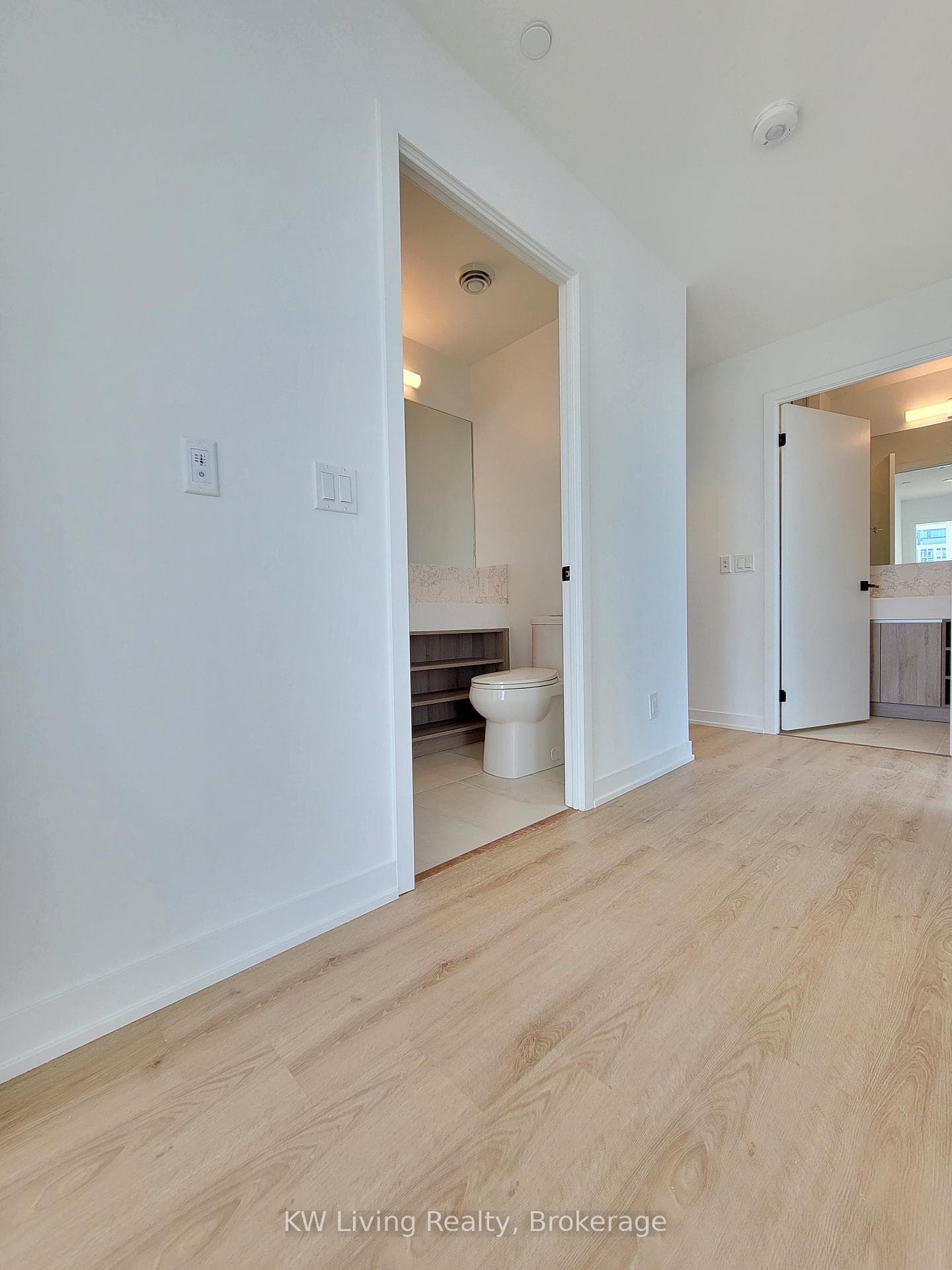 319 Jarvis Street Unit 4515 photo 15