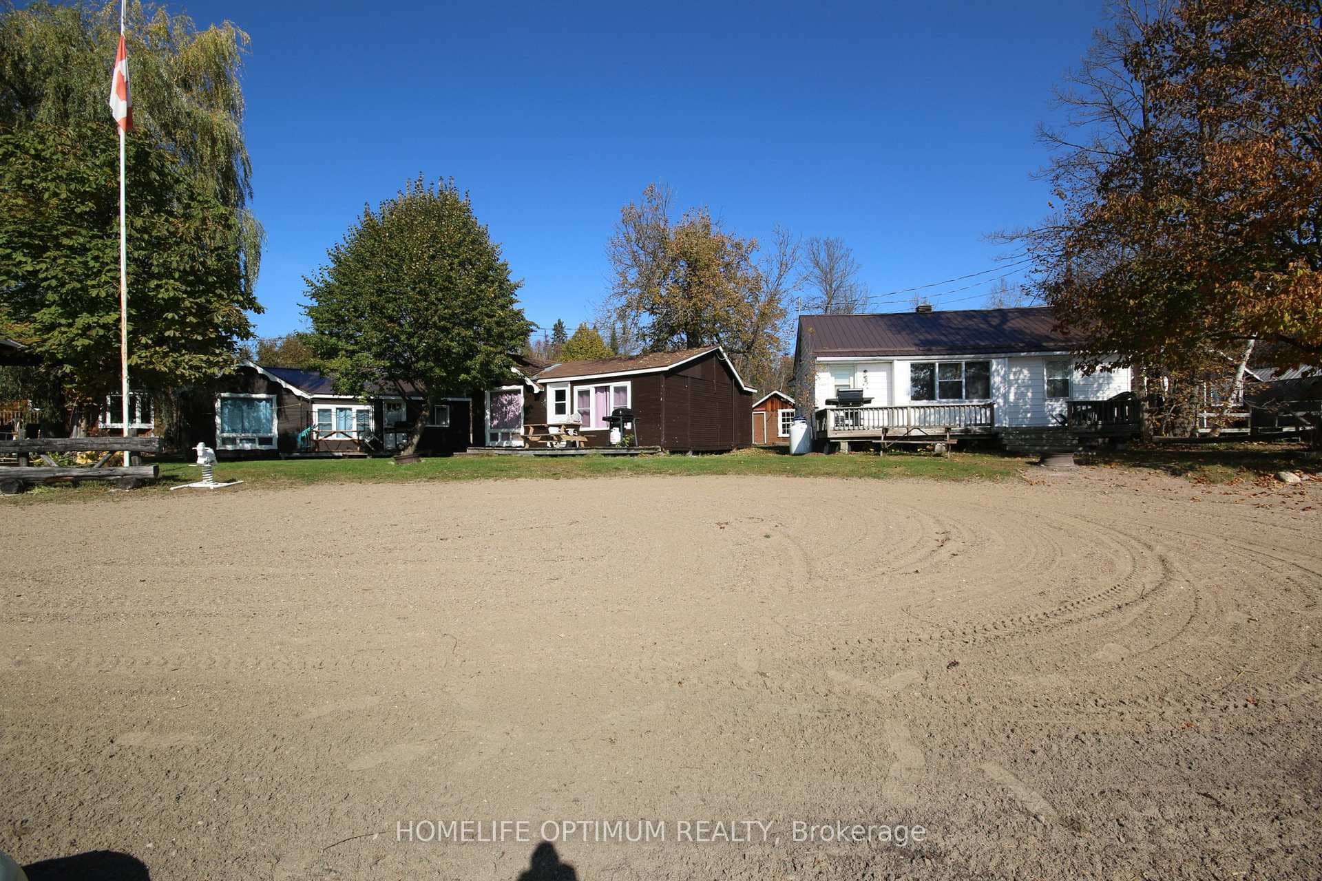 13613 60 Highway photo 16
