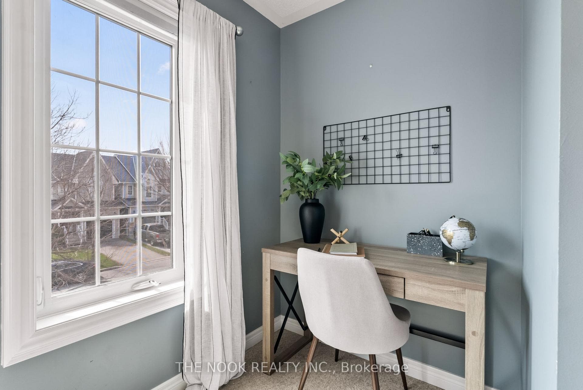77 Barchester Crescent photo 19