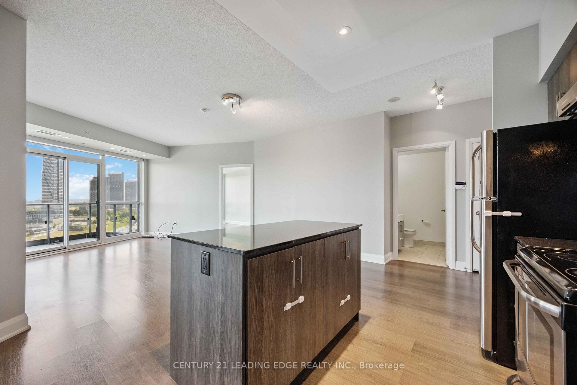 160 Vanderhoof Avenue Unit 1515 photo 15