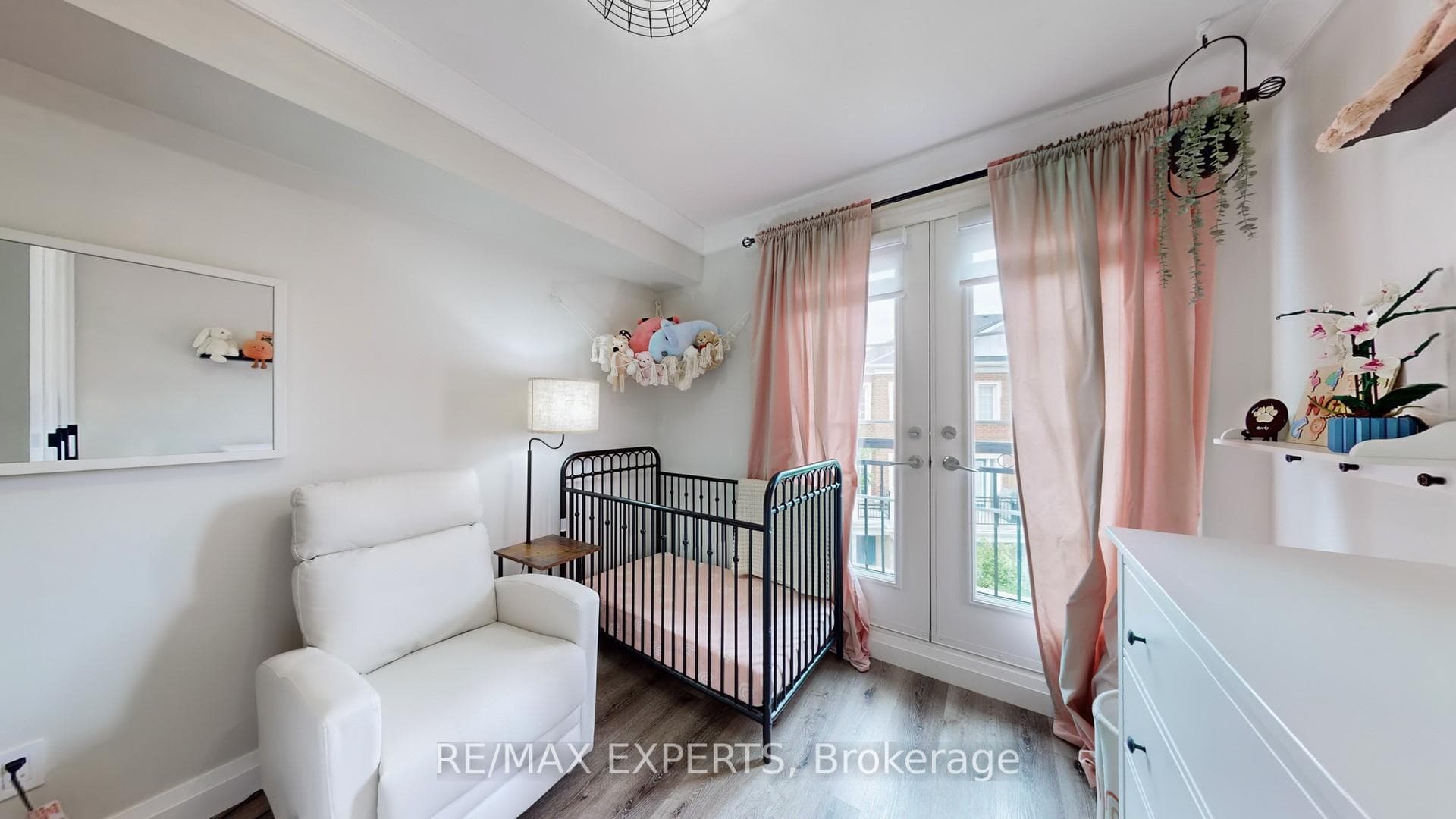 26 Bruce Street Unit B14 photo 24