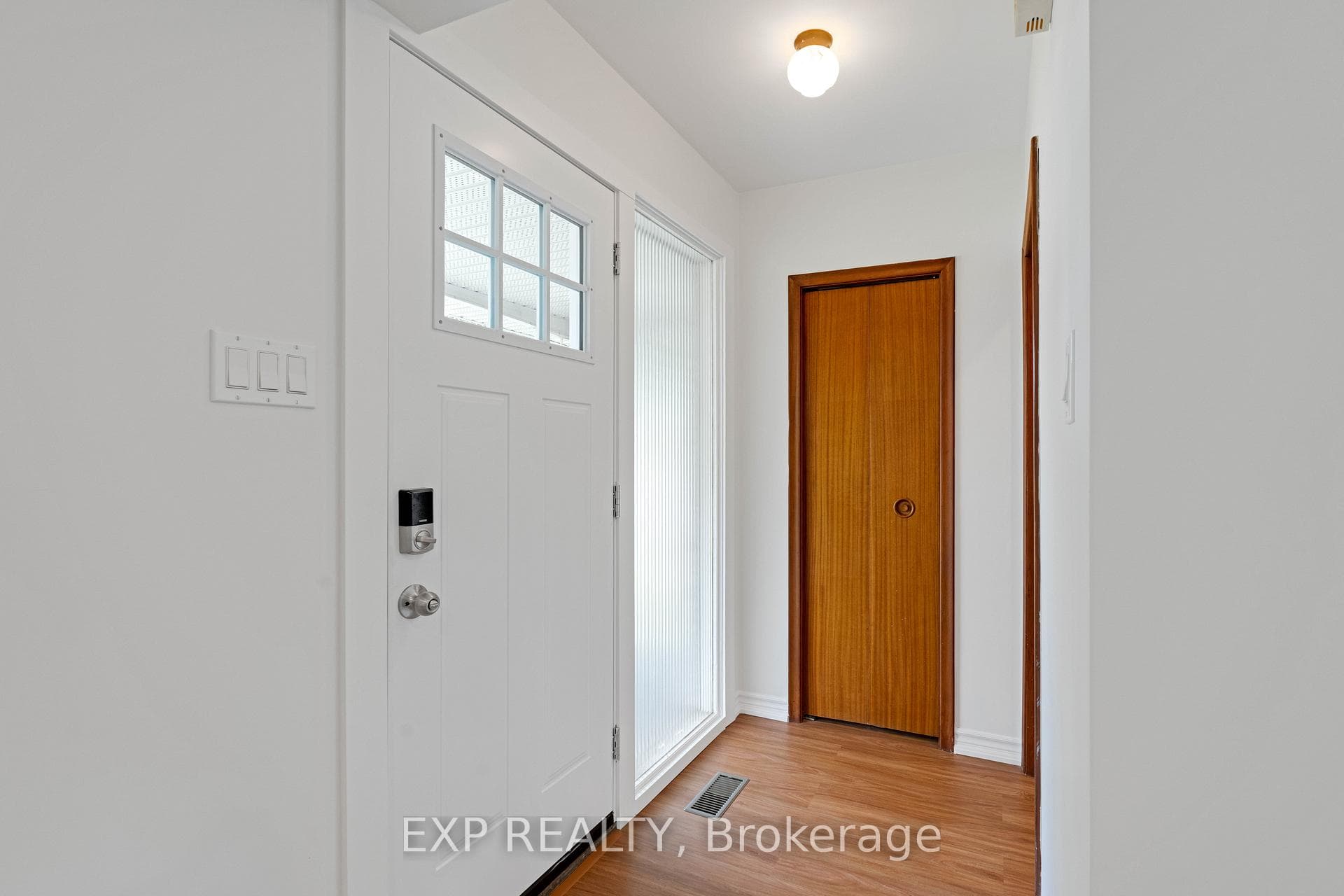 47 Sunrise Drive photo 3