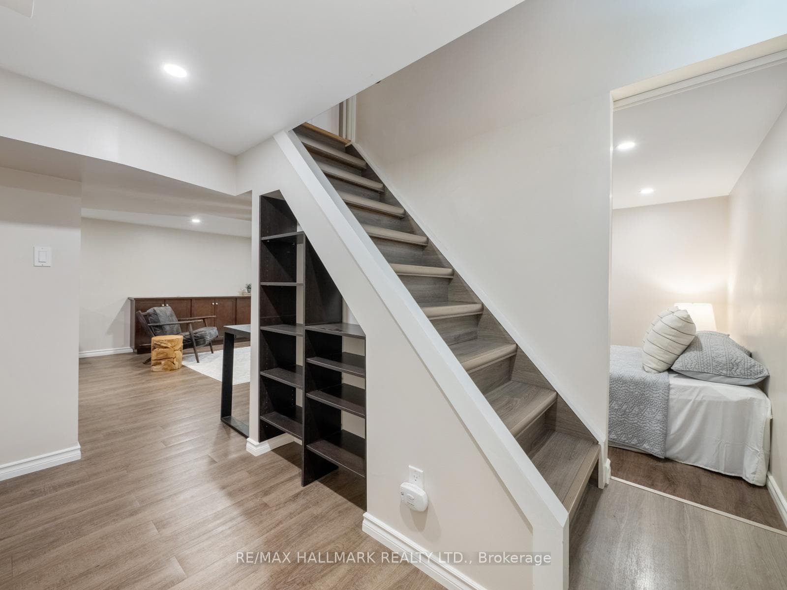 23 Camilla Crescent photo 26