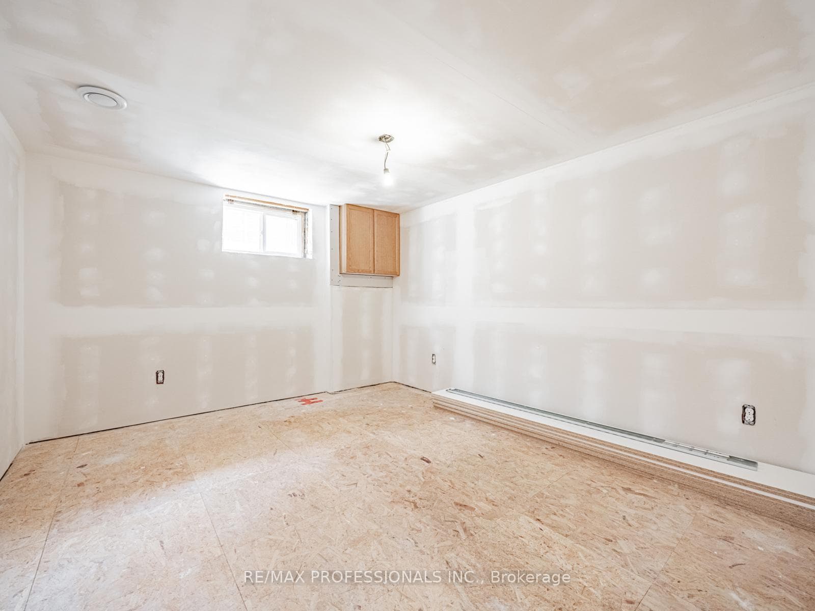 152 Clearbrooke Circle photo 19