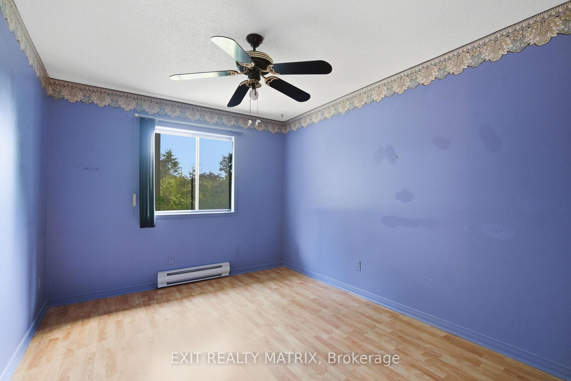 671 Berthiaume Street photo 18