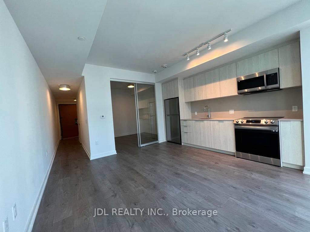 357 King Street Unit 2804 photo 5