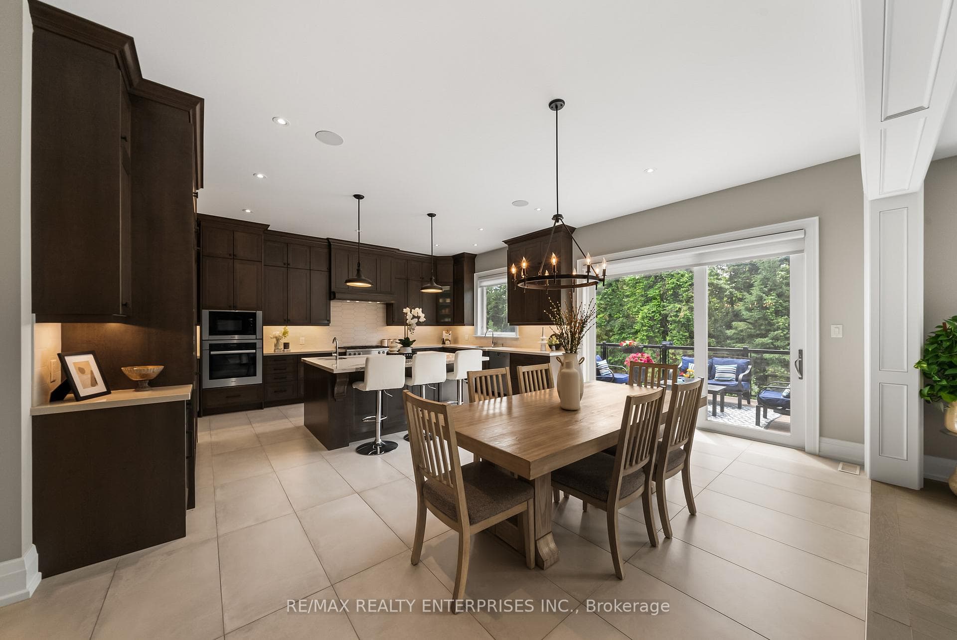 6628 Rothschild Trail photo 7