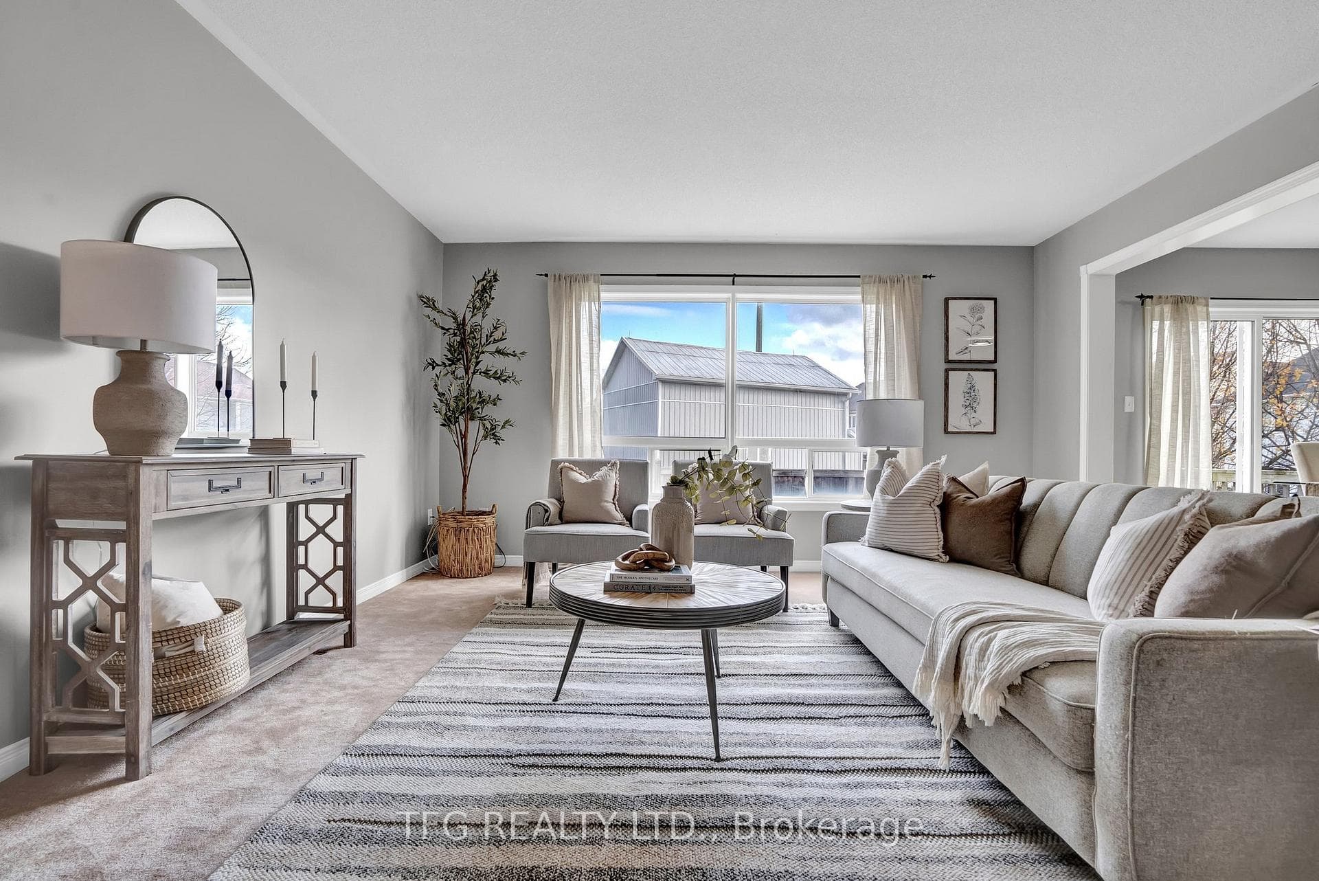 1567 Glenbourne Drive photo 22