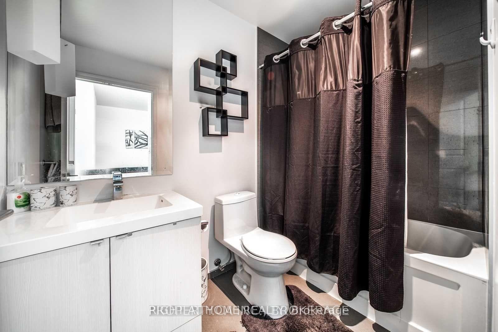 8 The Esplanade Street Unit 3203 photo 14