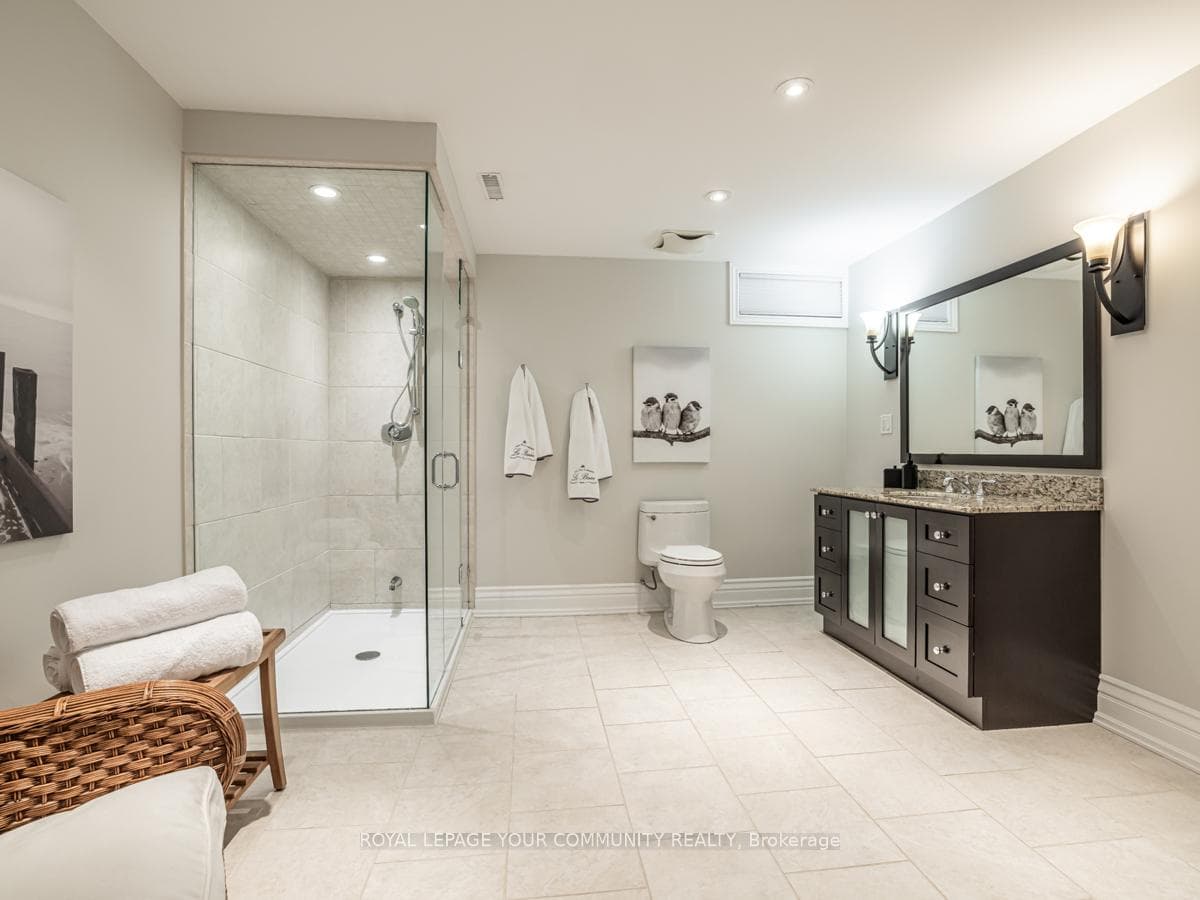 180 Treegrove Circle photo 30