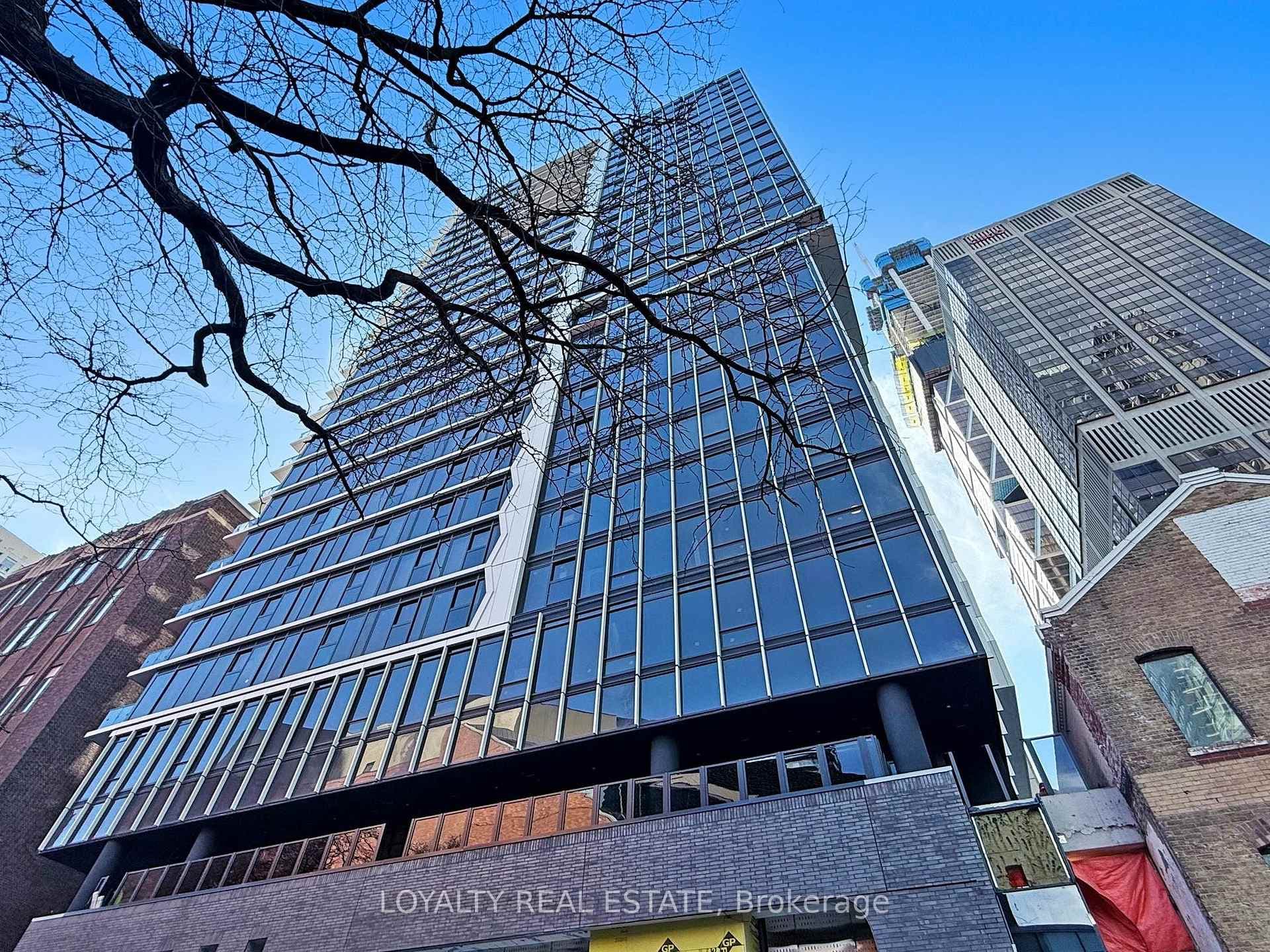 771 Yonge Street Unit 706 photo 1