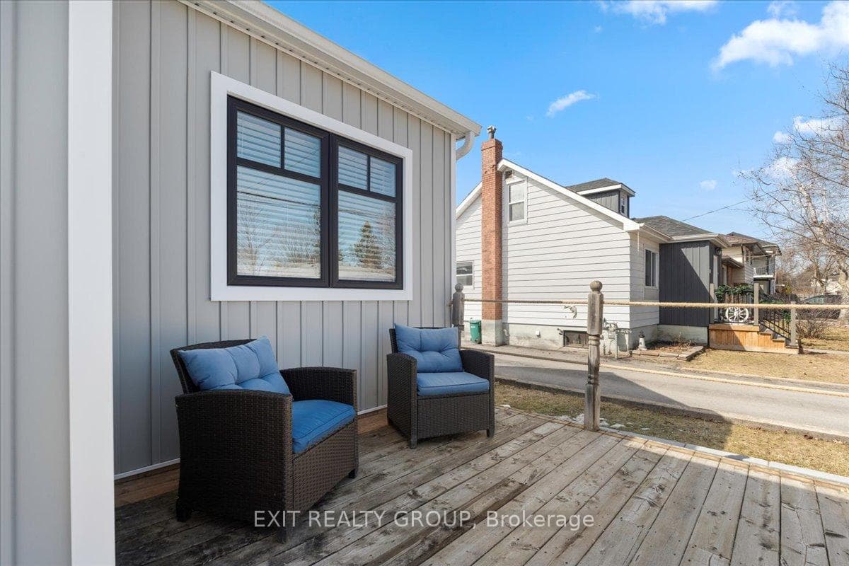 58 Sinclair Street photo 31