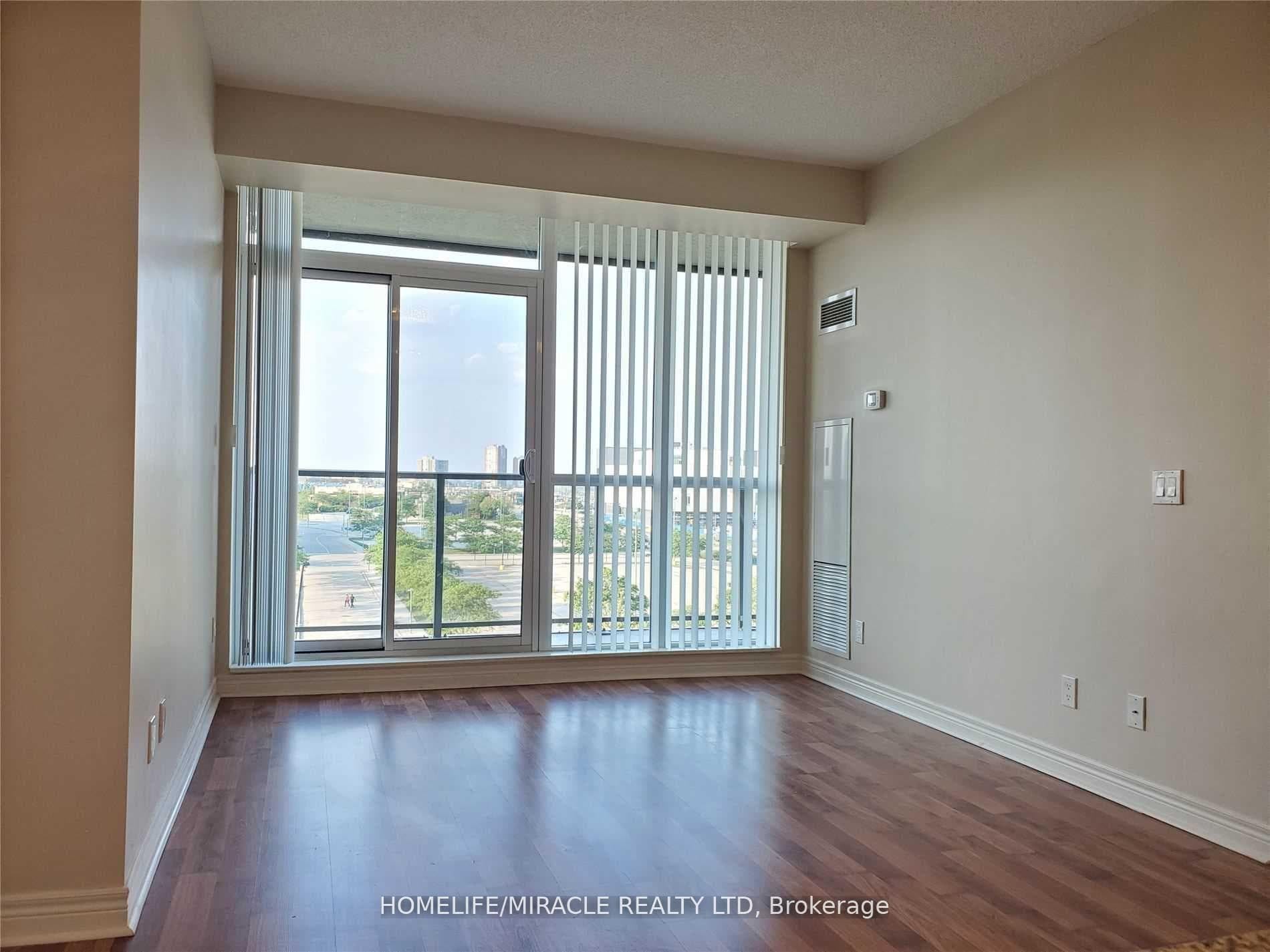339 Rathburn Road Unit 617 photo 5