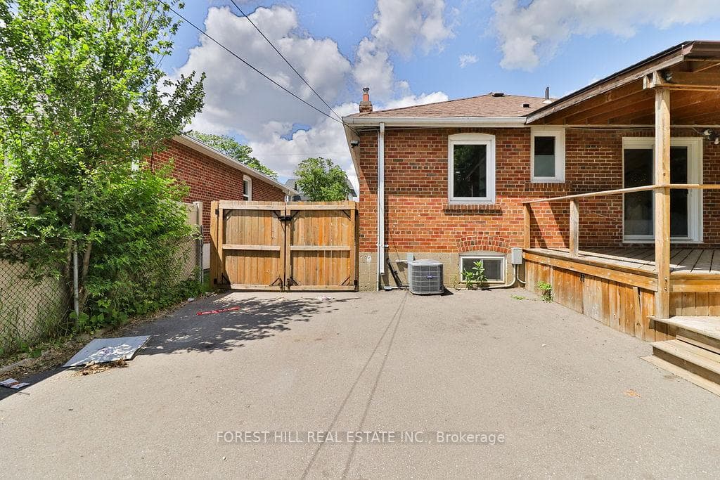 19 Silvercrest Avenue photo 29