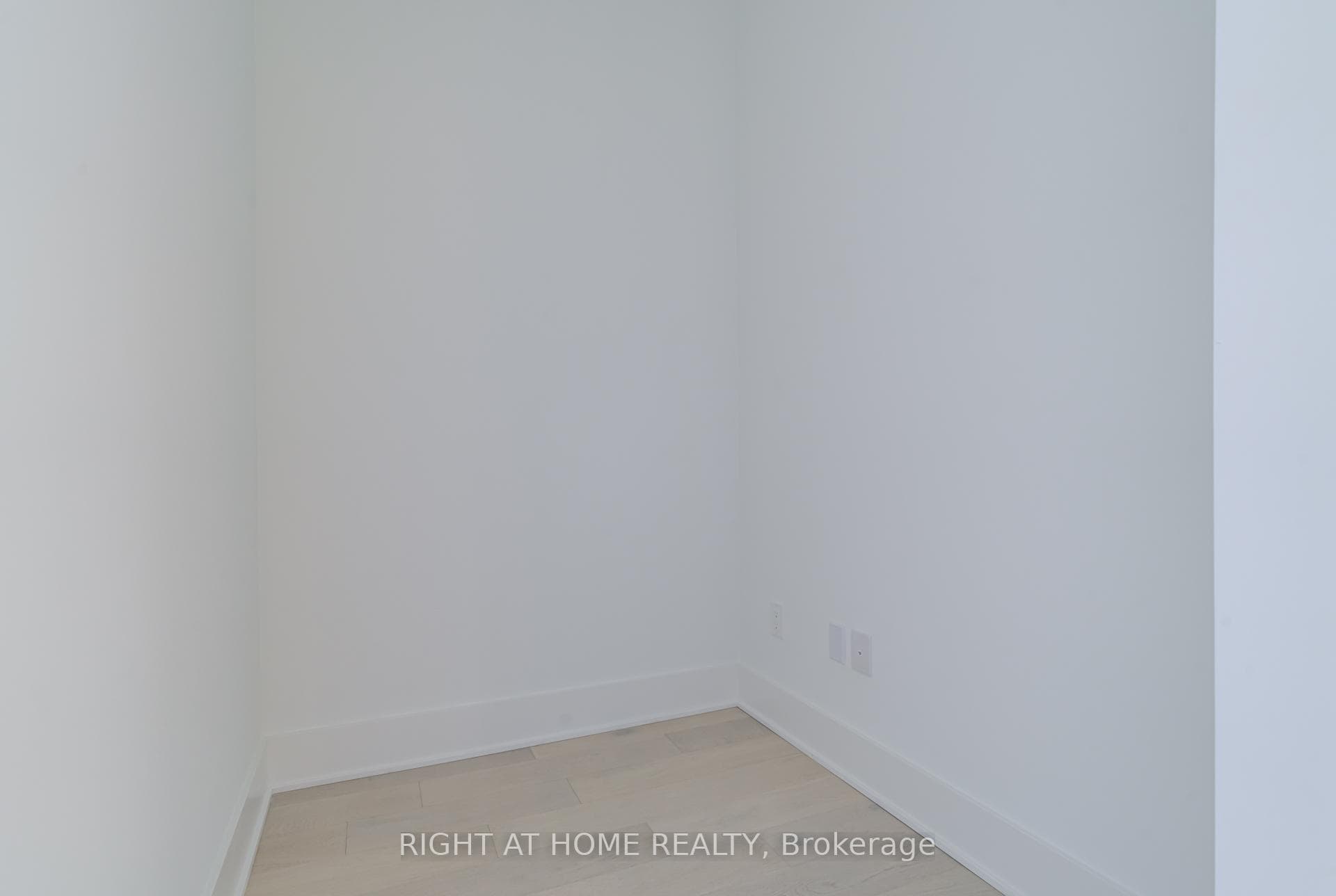 11 Yorkville Avenue Unit 2906 photo 26