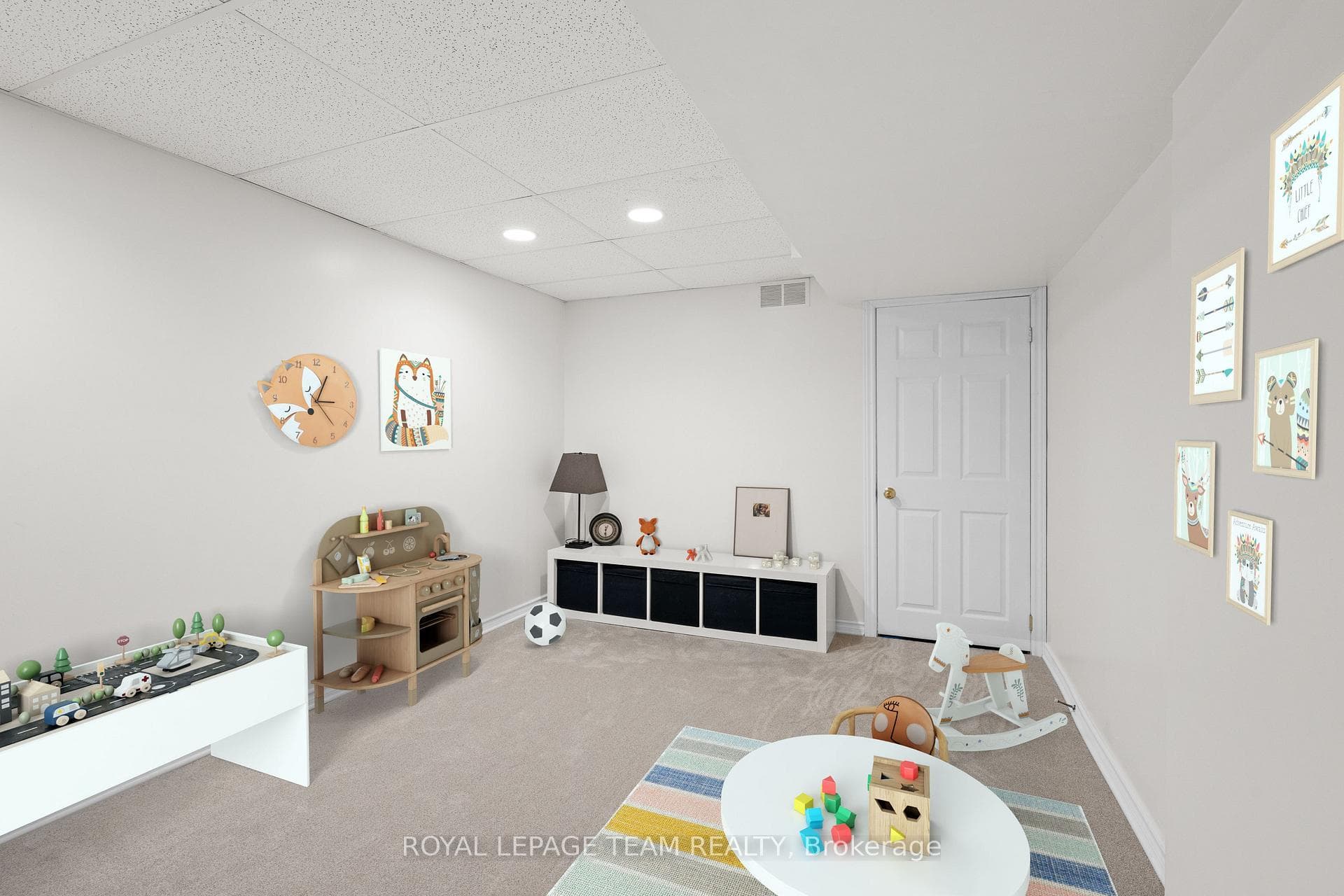 This room has been virtually staged