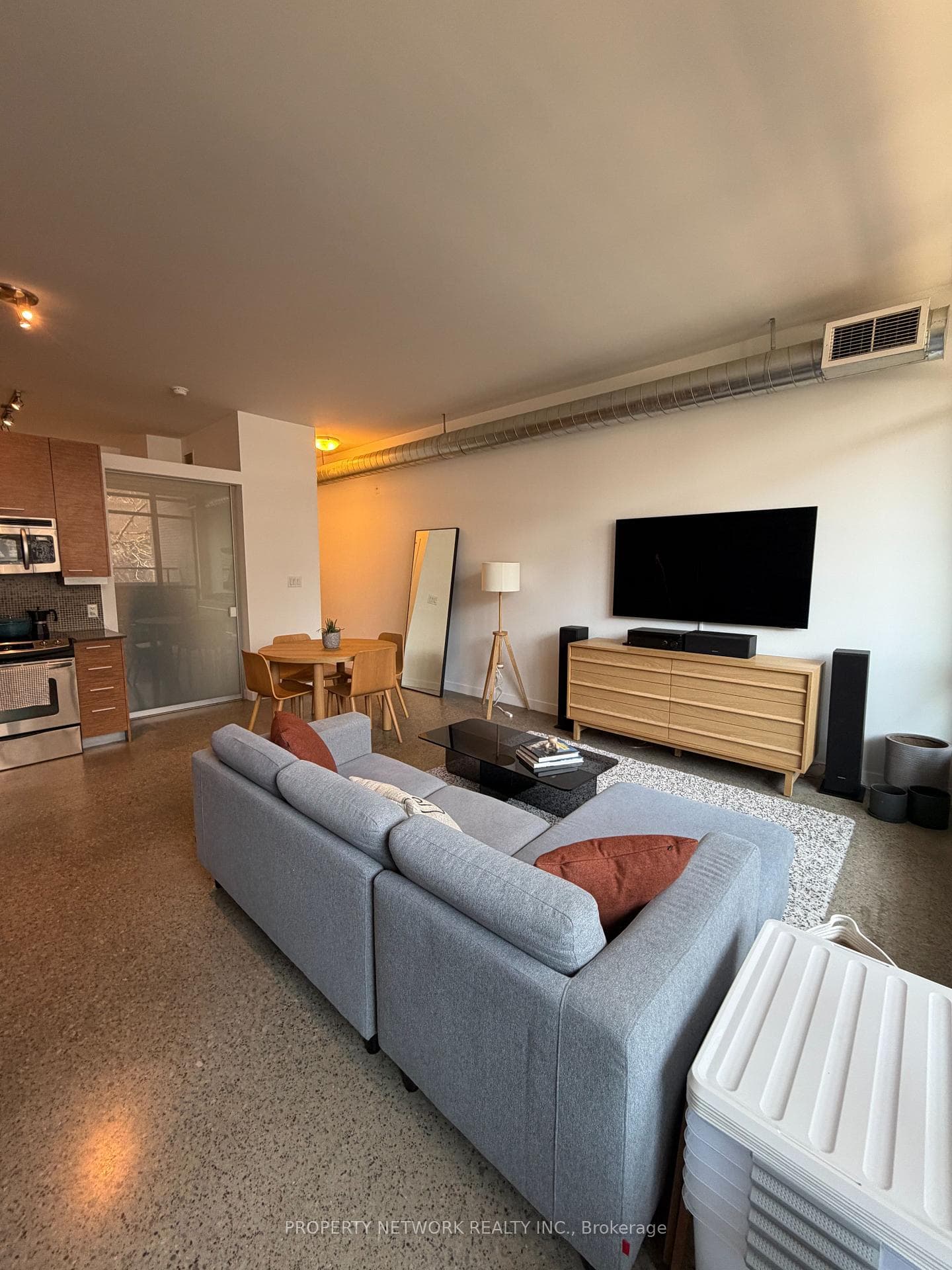 549 King Street Unit 201 photo 11