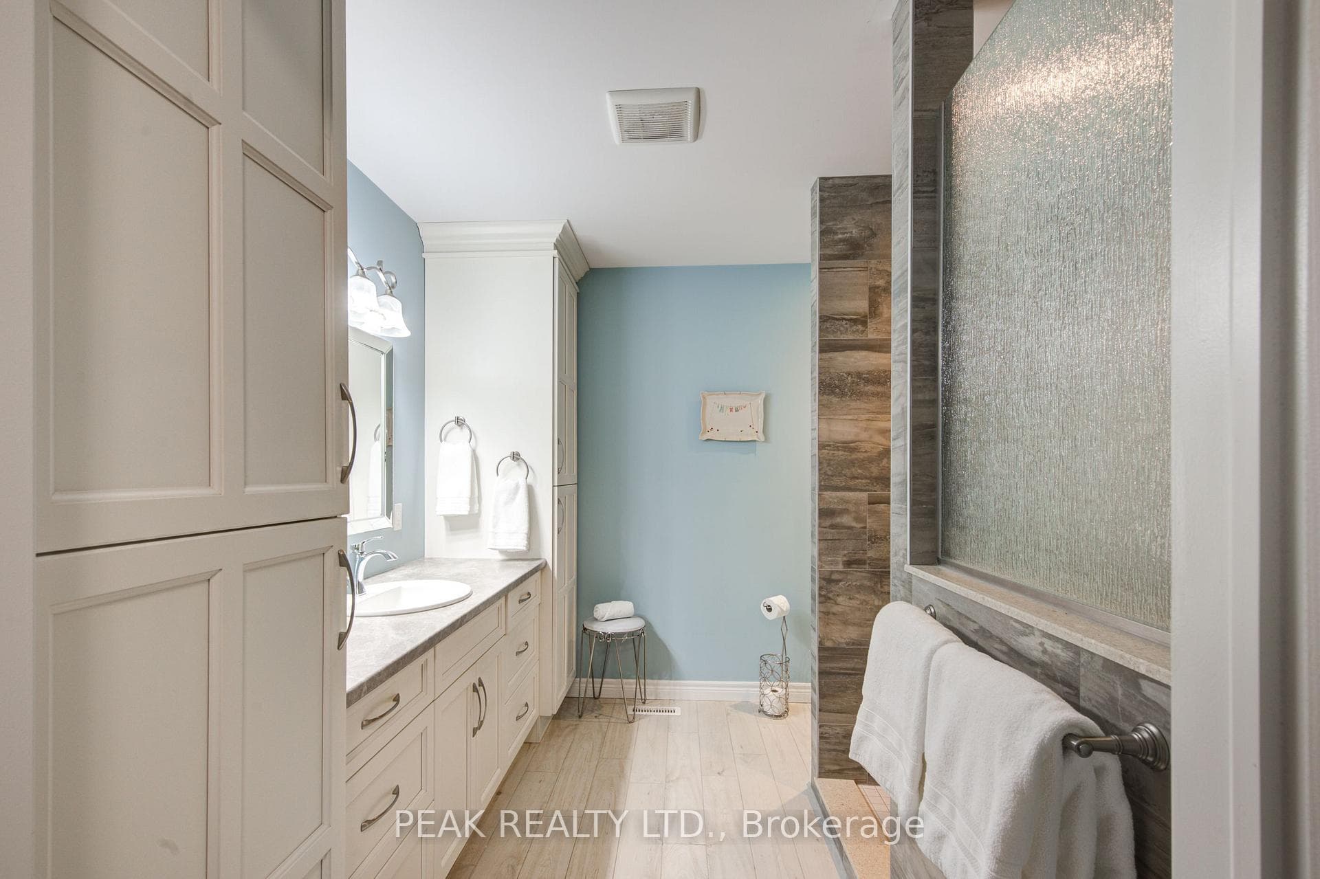 75 Jacob Street photo 20