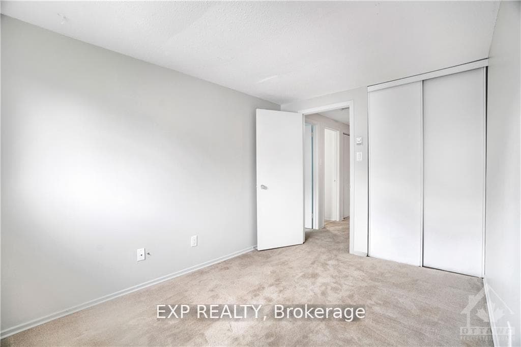 20 FORESTER Crescent Unit C photo 26