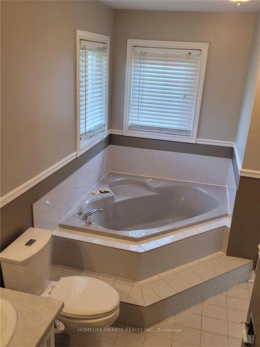 1107 Thoresby Drive photo 19