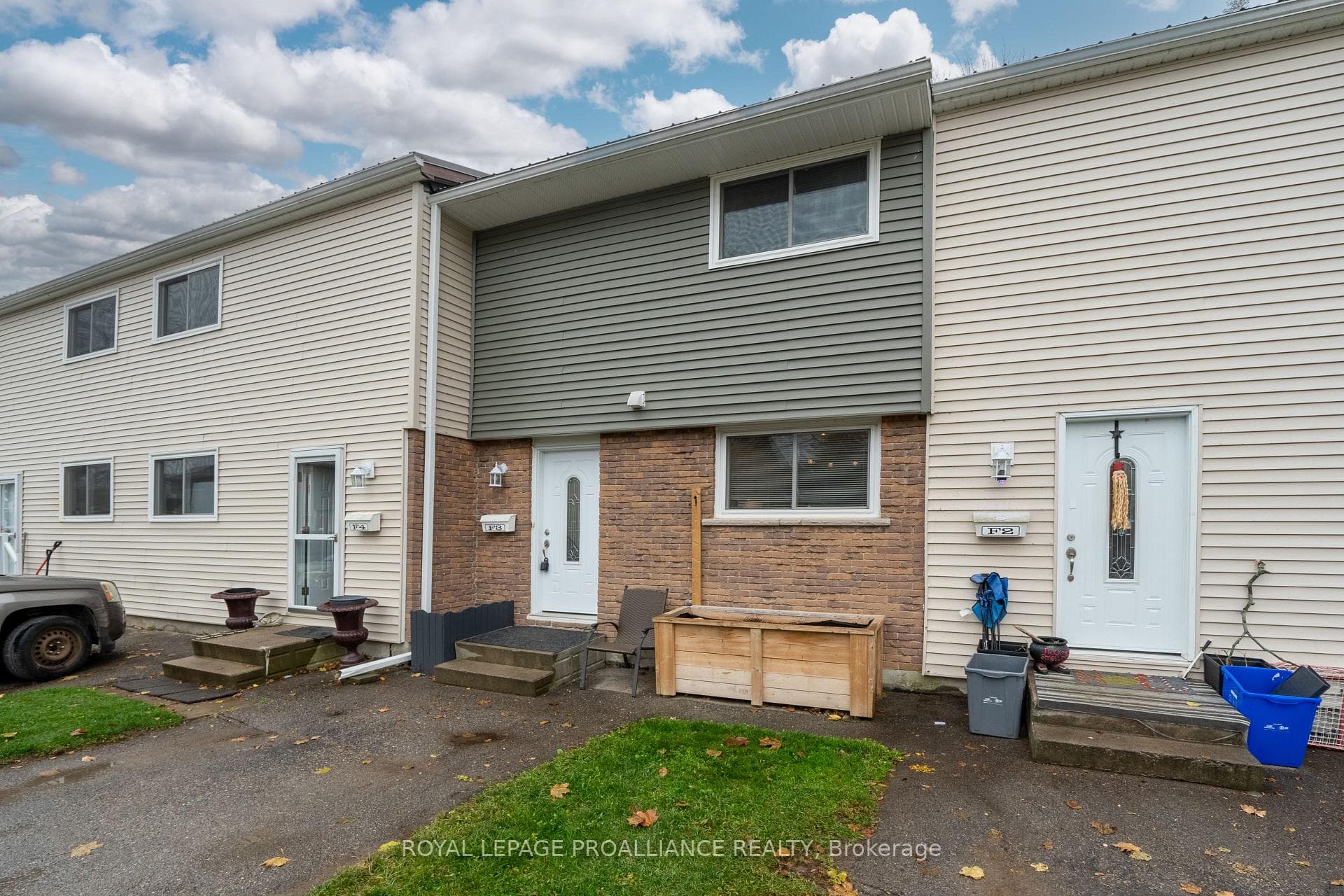 400 Westwood Drive Unit F3 photo 1