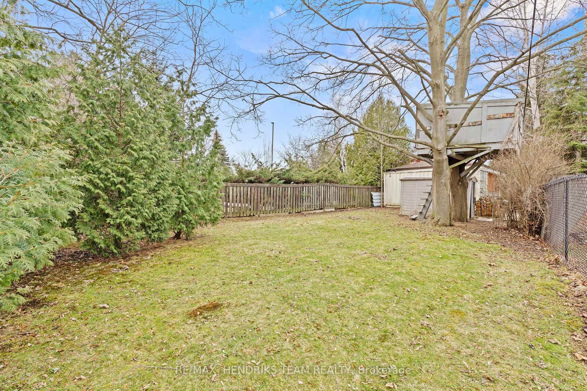 4 Ross Street photo 39