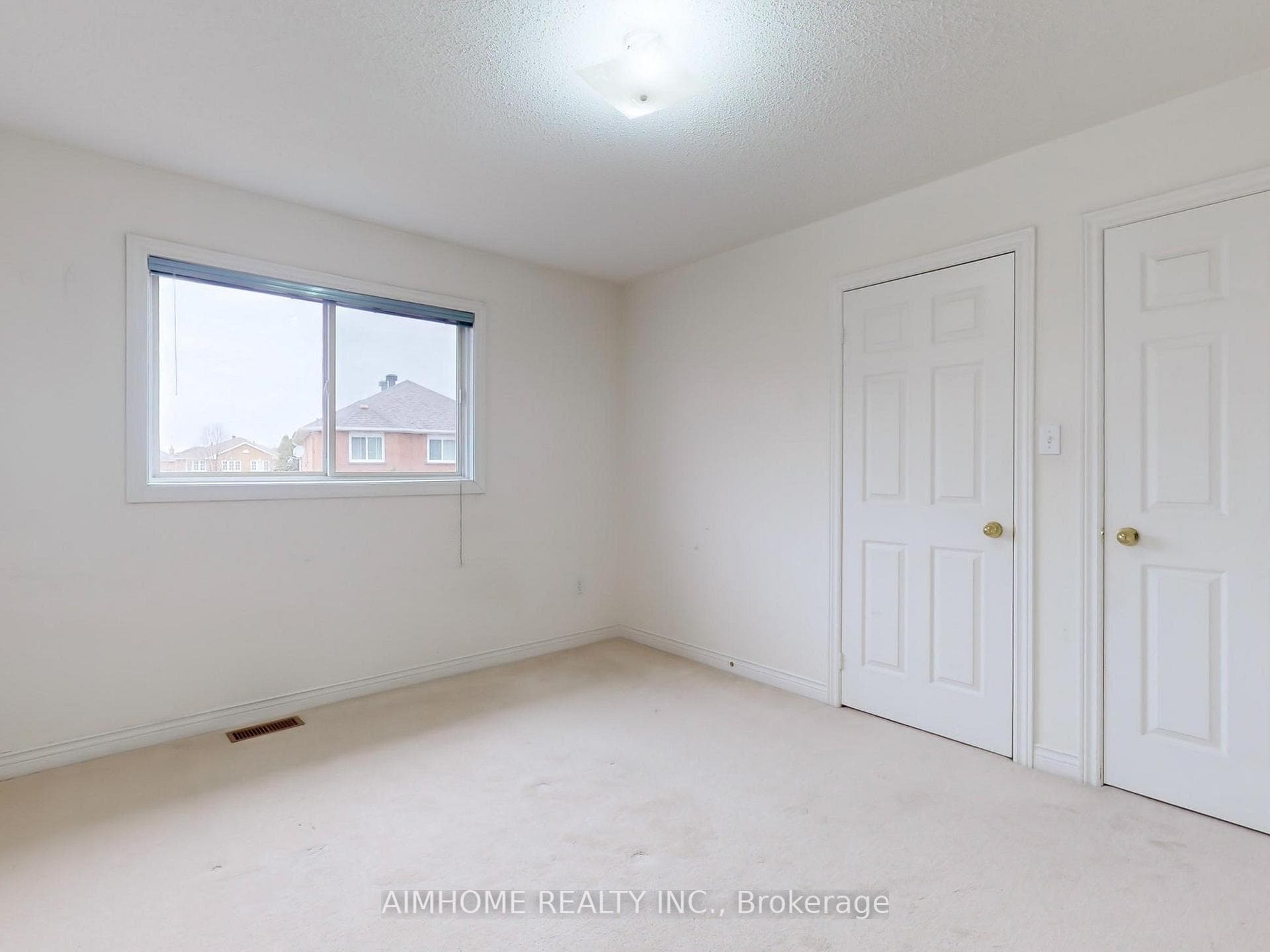 1445 Willowvale Gardens photo 29