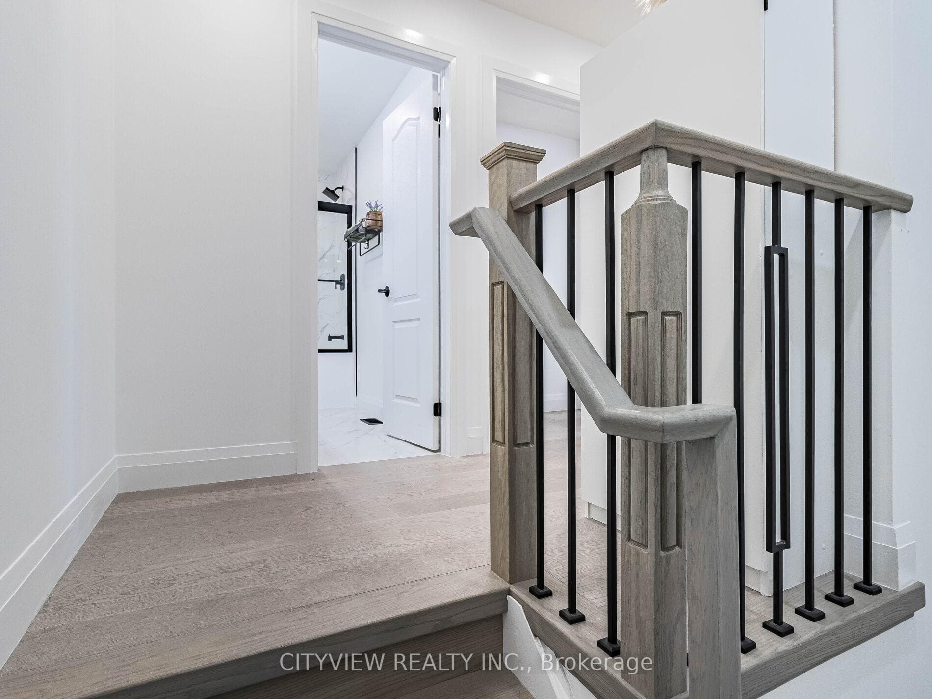 47 Nisbet Boulevard photo 20