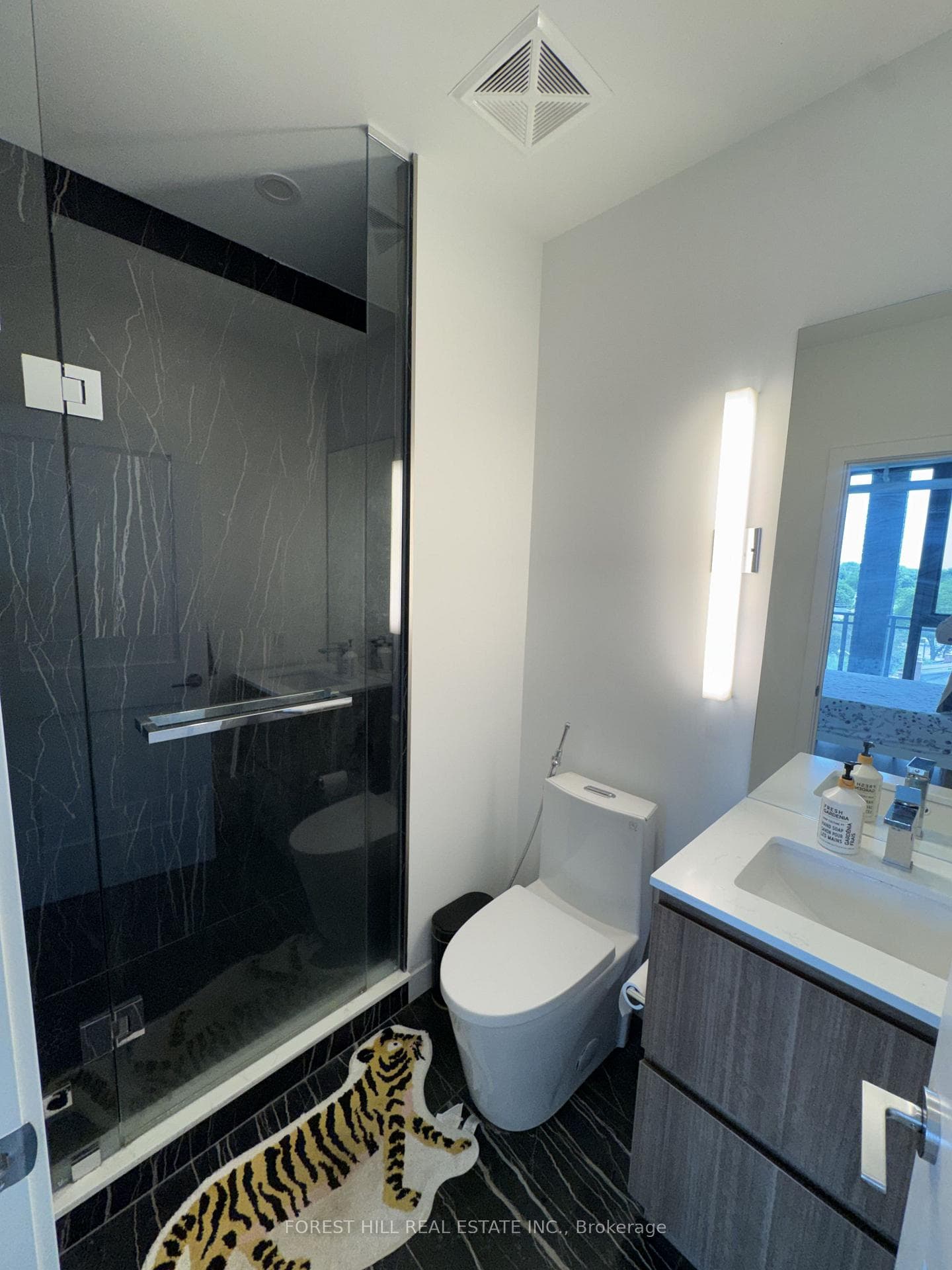 1 Hillsdale Avenue Unit 609 photo 26