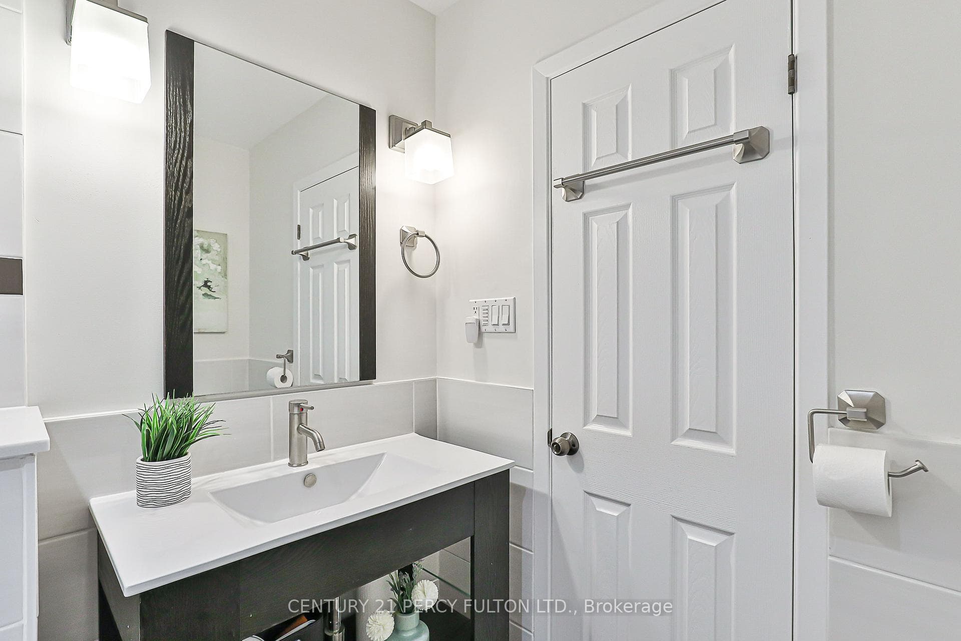 14 Painswick Crescent photo 40