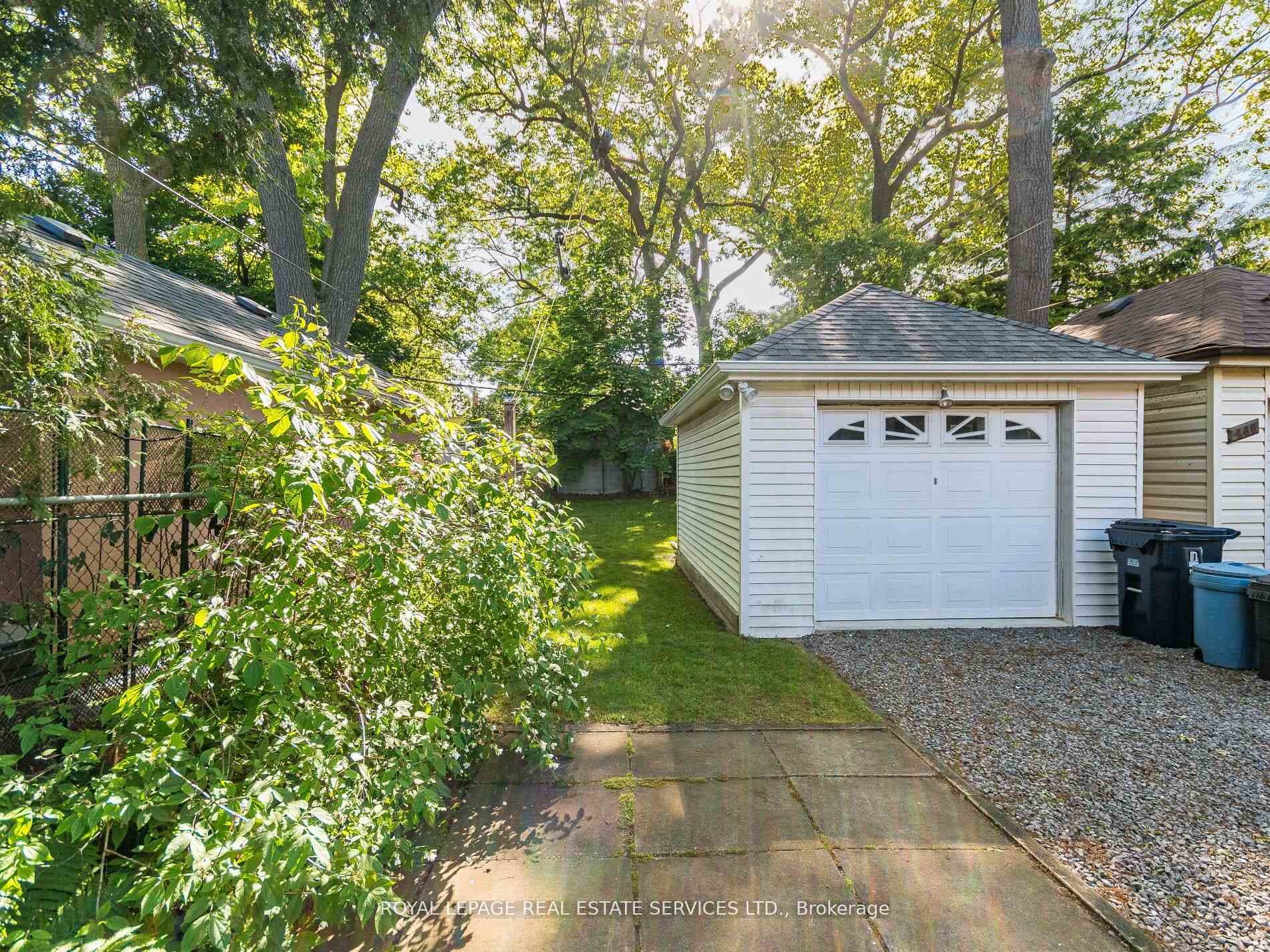 478 Windermere Avenue photo 35