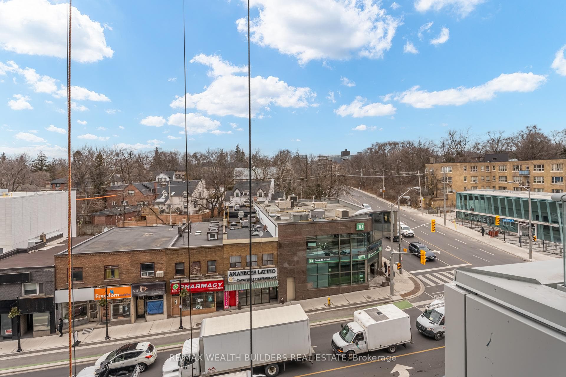 2020 Bathurst Street Unit 627 photo 24
