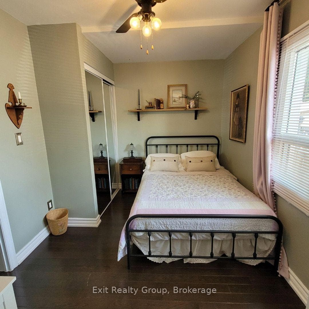 100 Arlington Avenue photo 22