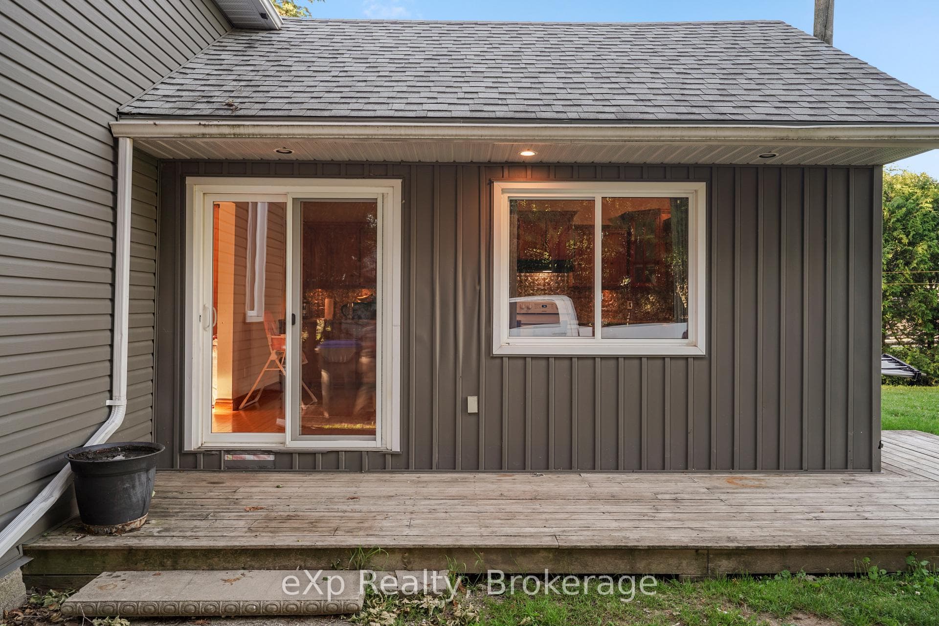 171 Clyde Street photo 6