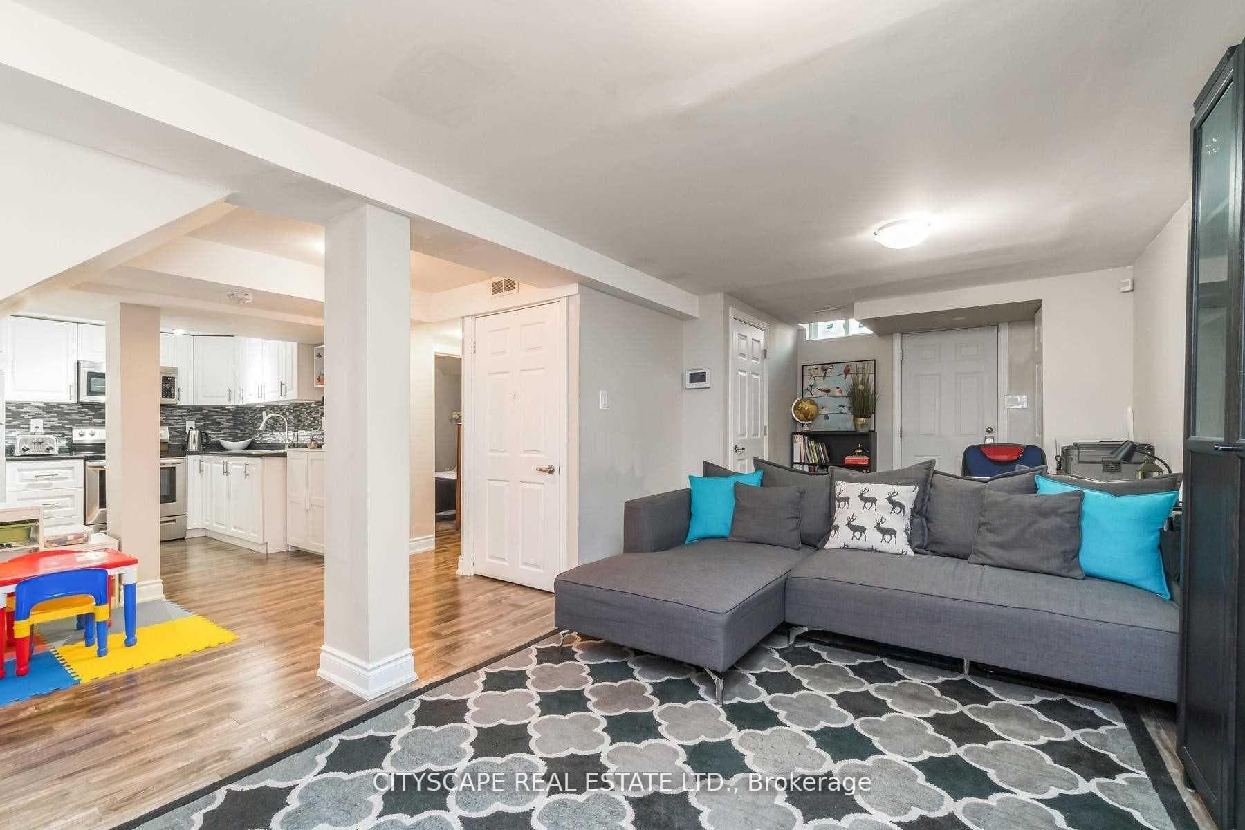 6103 Silken Lauman Way photo 3
