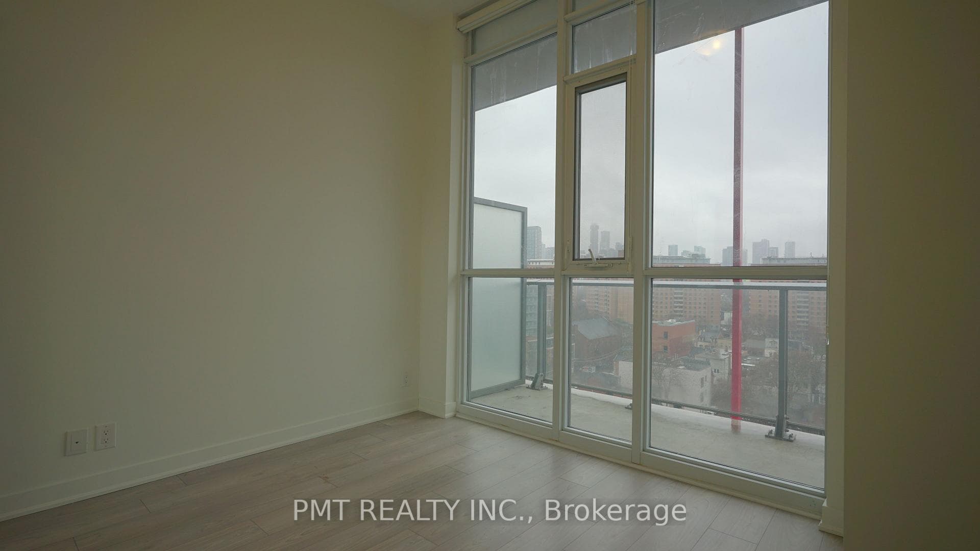 120 Parliament Street Unit 1103 photo 11