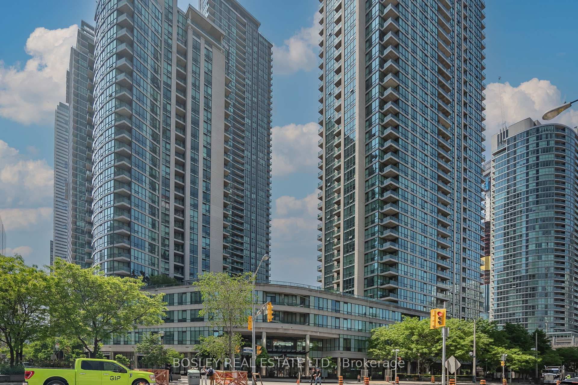 16 Yonge Street Unit 1512 photo 21