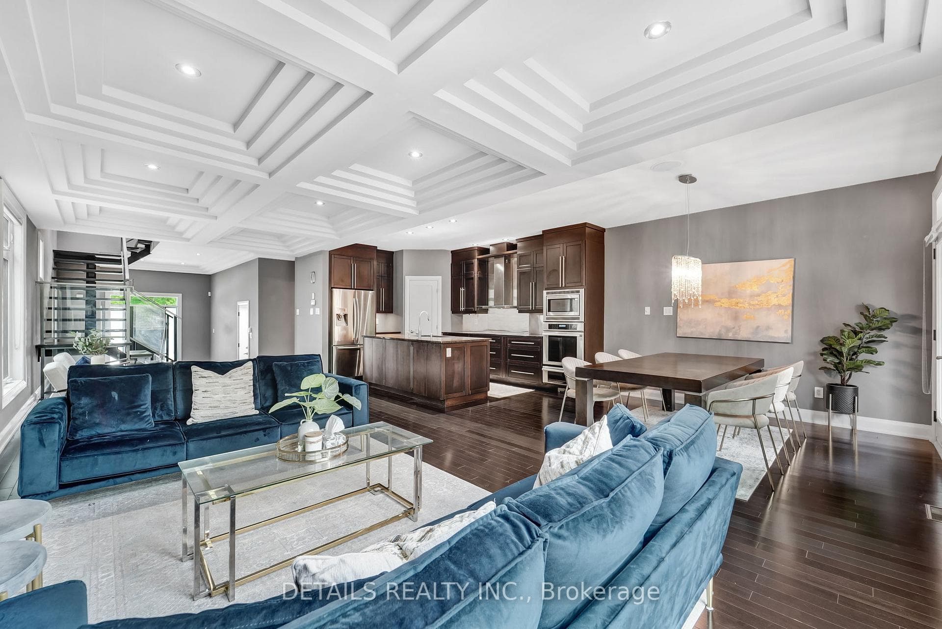 71 Eleanor Drive photo 10