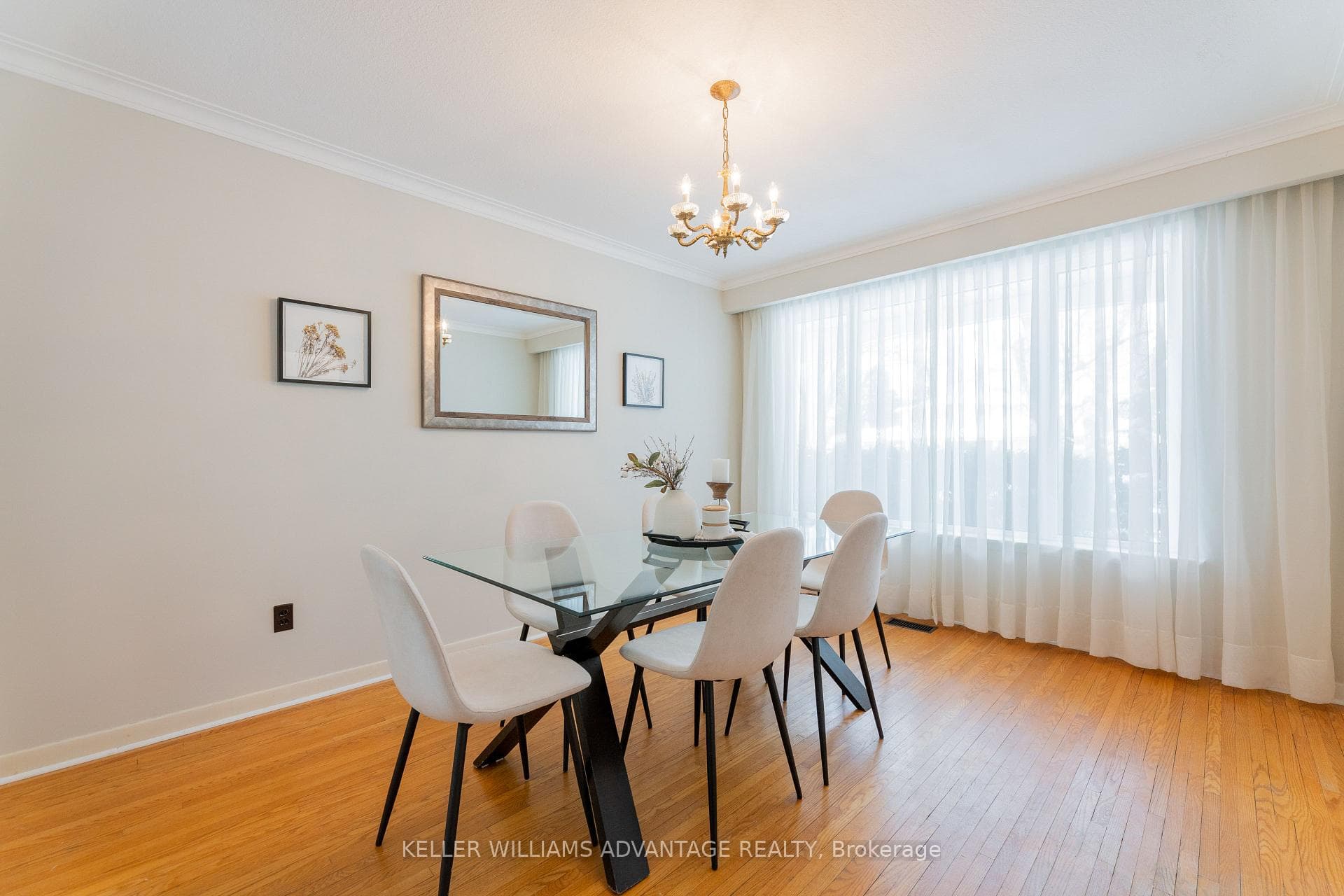 10 Griselda Crescent photo 9