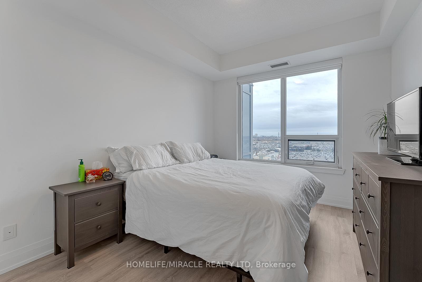3700 Highway 7 Road Unit 1003 photo 6