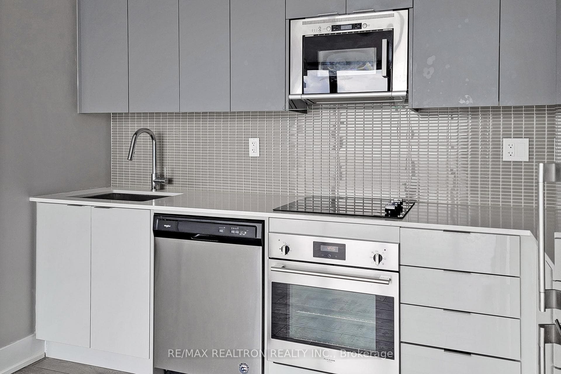 2908 Highway 7 Road Unit 3102 photo 17
