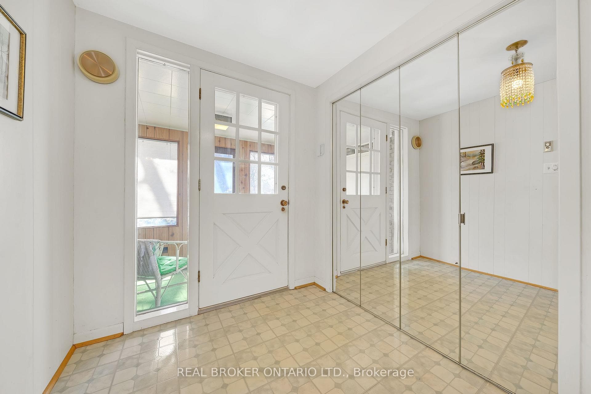 53 Castlemere Crescent photo 4