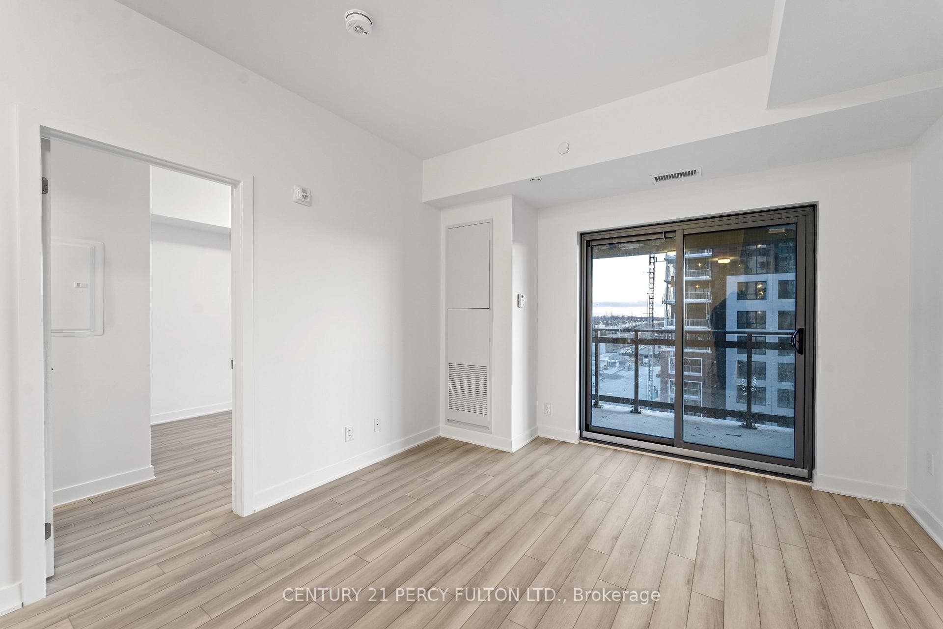 55 Clarington Boulevard Unit 611 photo 11