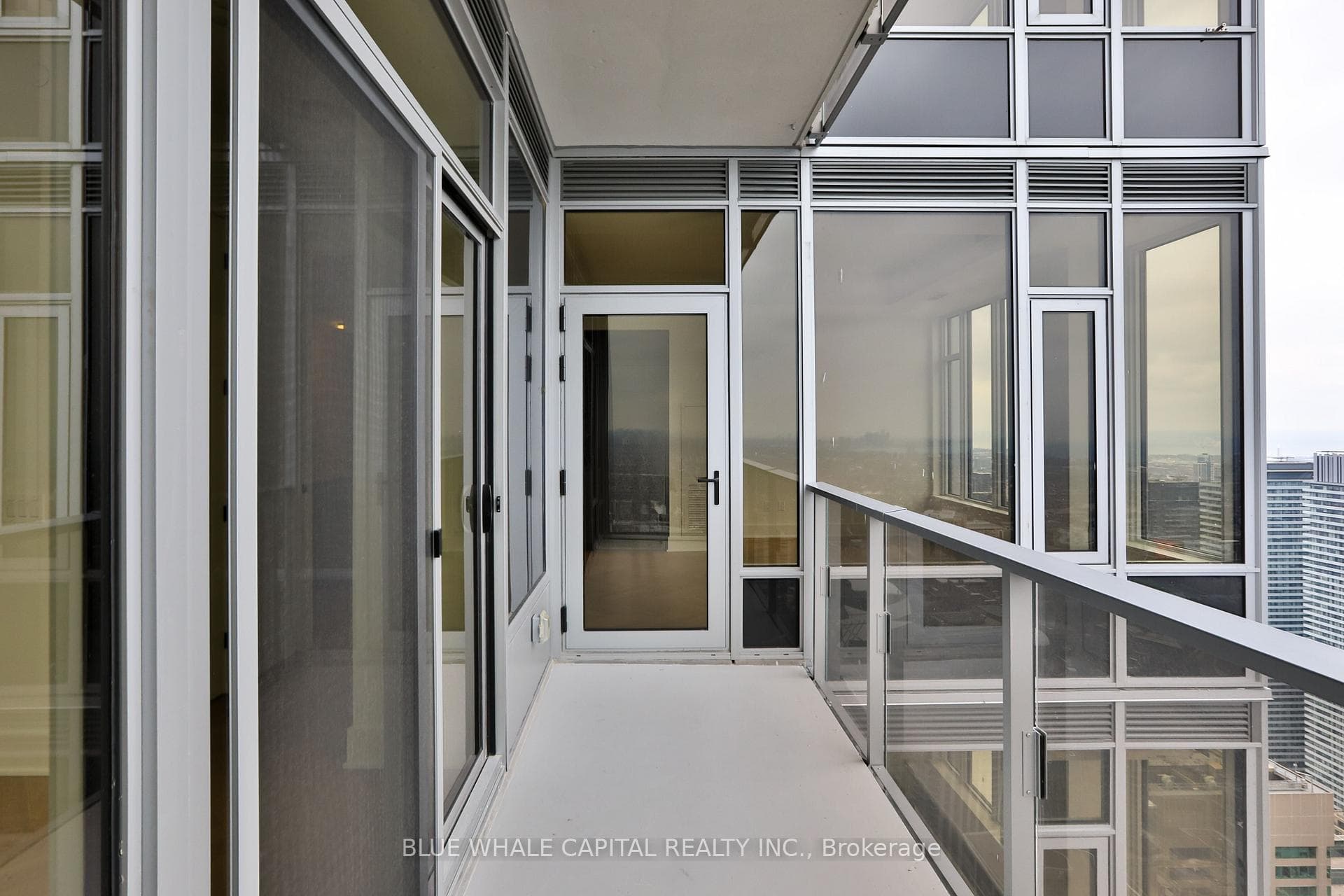 11 Yorkville Avenue Unit 6109 photo 27