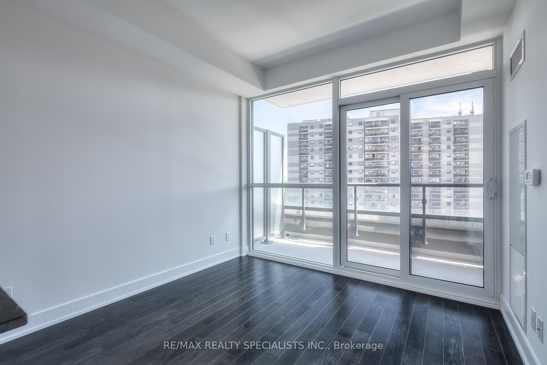 181 Bedford Road Unit 1505 photo 6